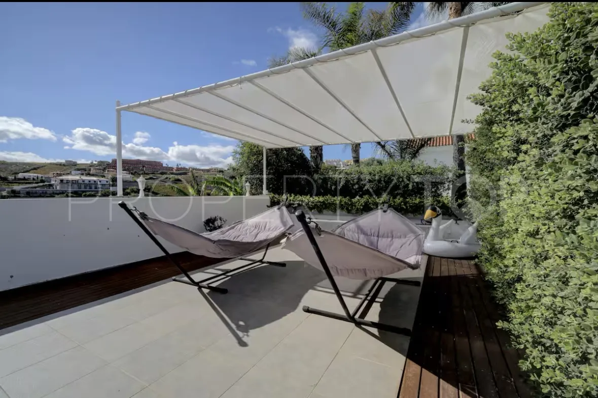 6 bedrooms villa for sale in Manilva