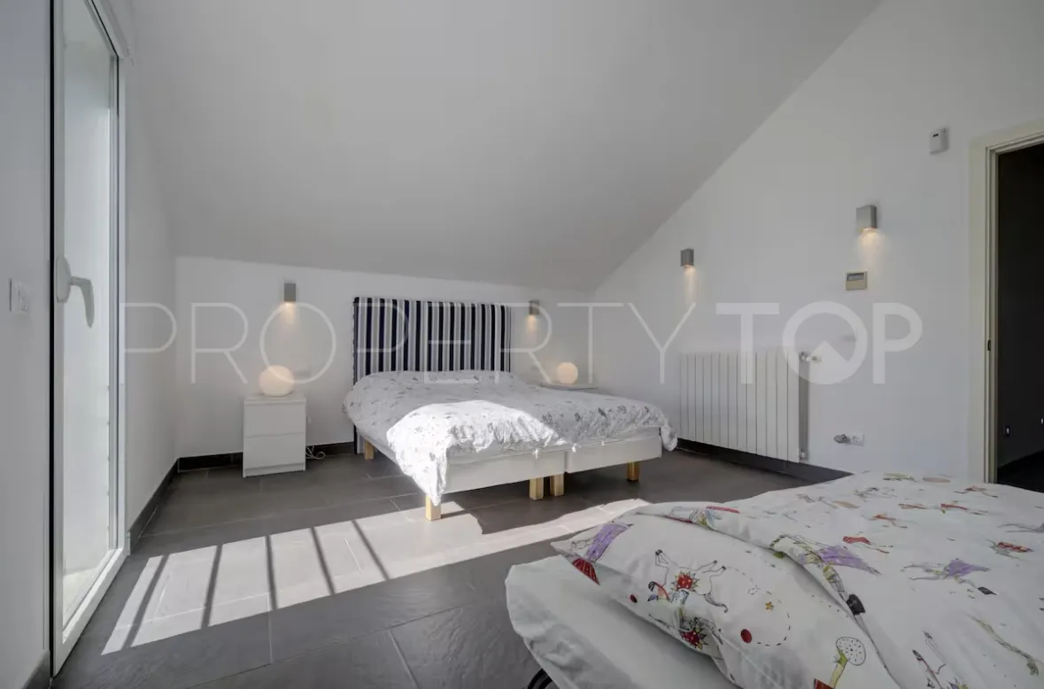 6 bedrooms villa for sale in Manilva