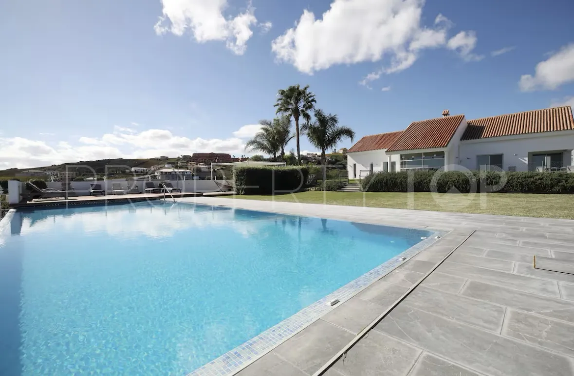 6 bedrooms villa for sale in Manilva