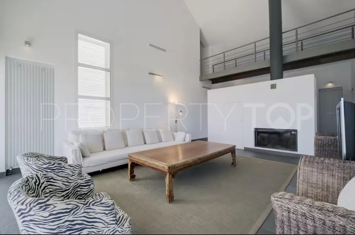 6 bedrooms villa for sale in Manilva
