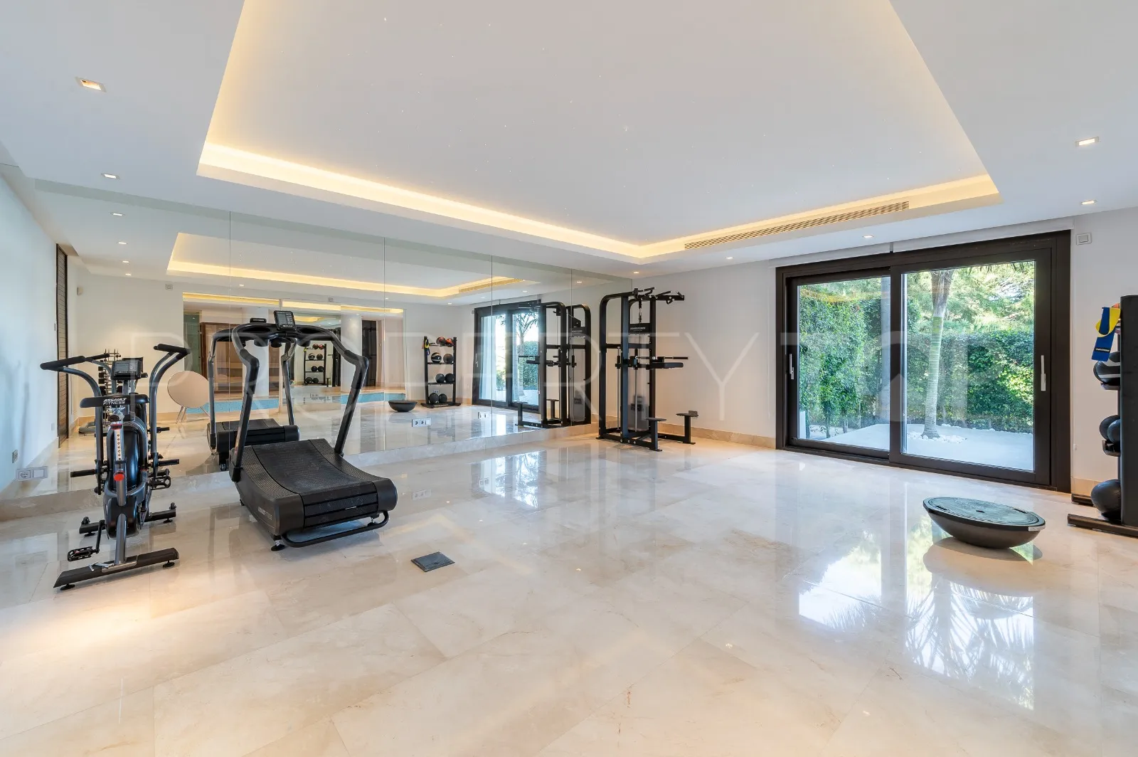 Villa with 6 bedrooms for sale in Los Flamingos