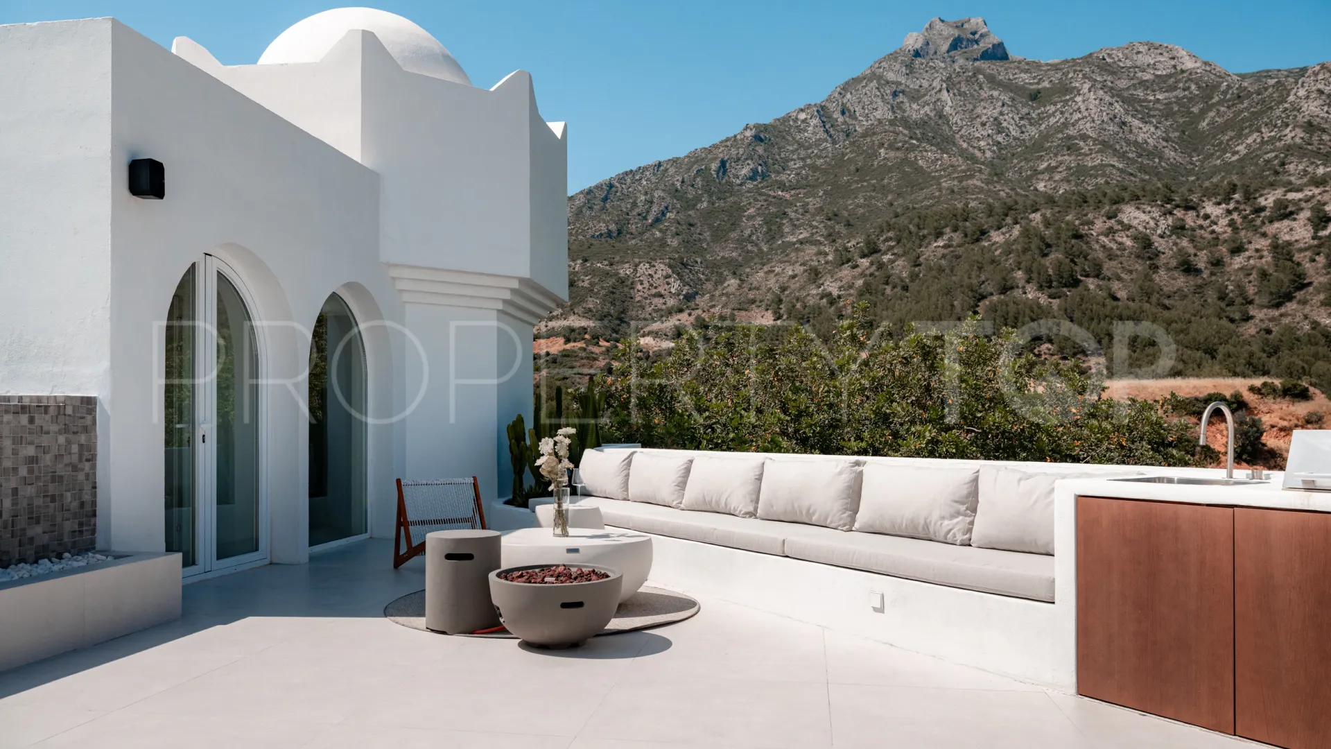 For sale penthouse with 3 bedrooms in Jardines Colgantes