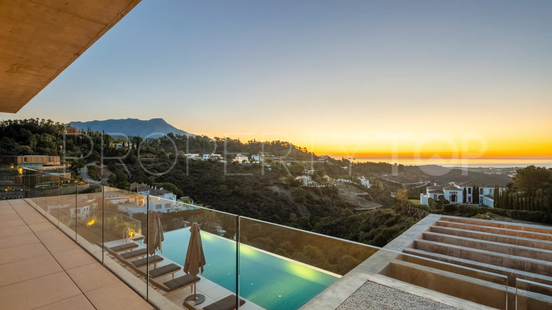 Villa de 6 dormitorios en venta en El Madroñal