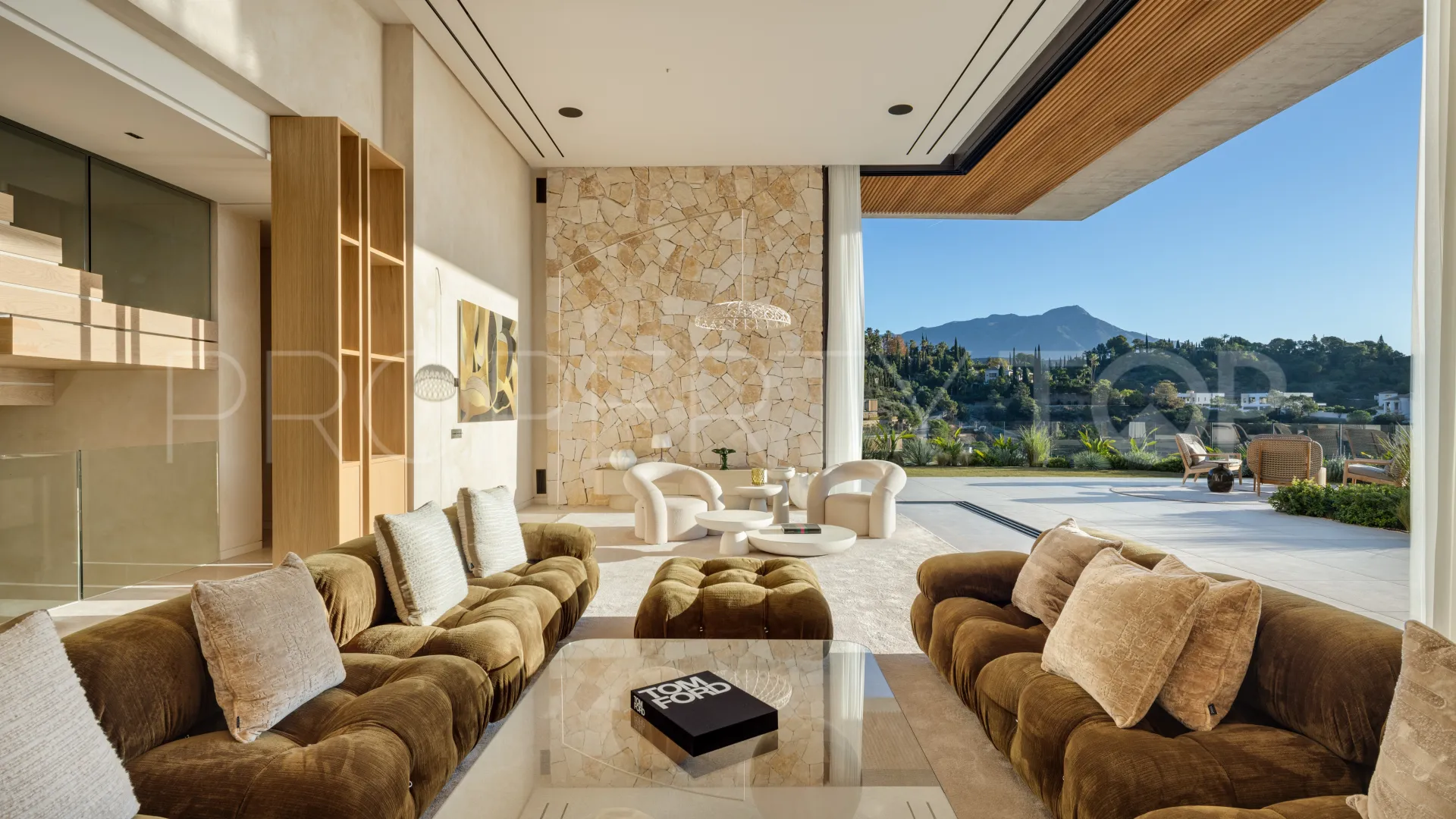 Villa de 6 dormitorios en venta en El Madroñal