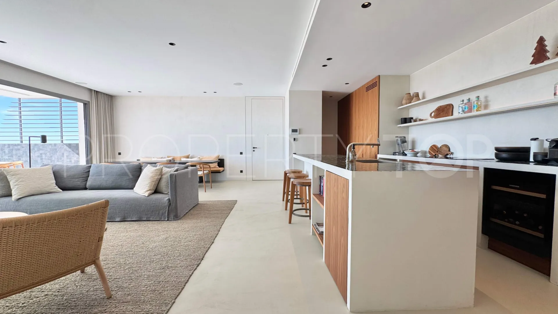 La Quinta, apartamento en venta con 3 dormitorios