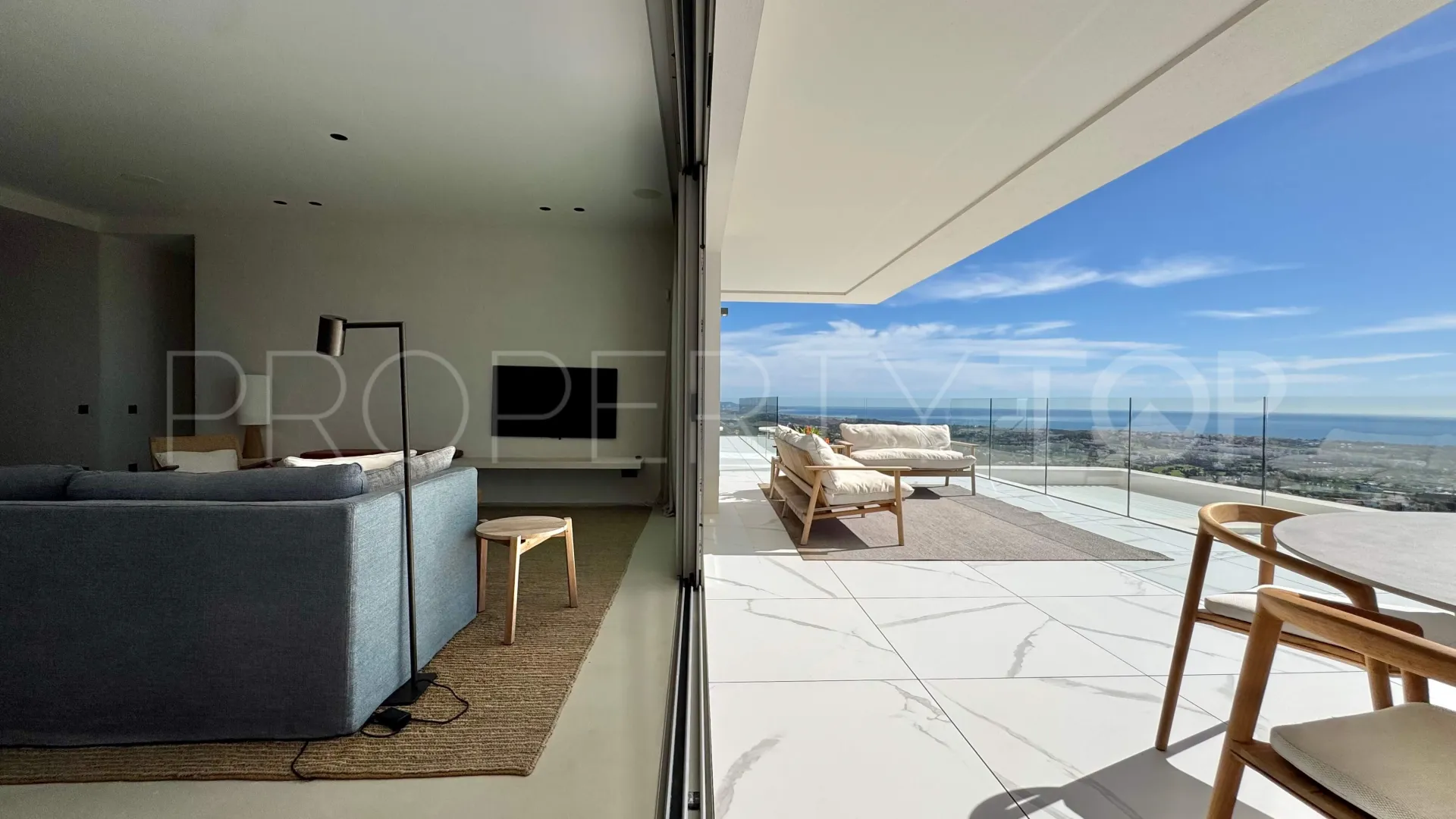 La Quinta, apartamento en venta con 3 dormitorios