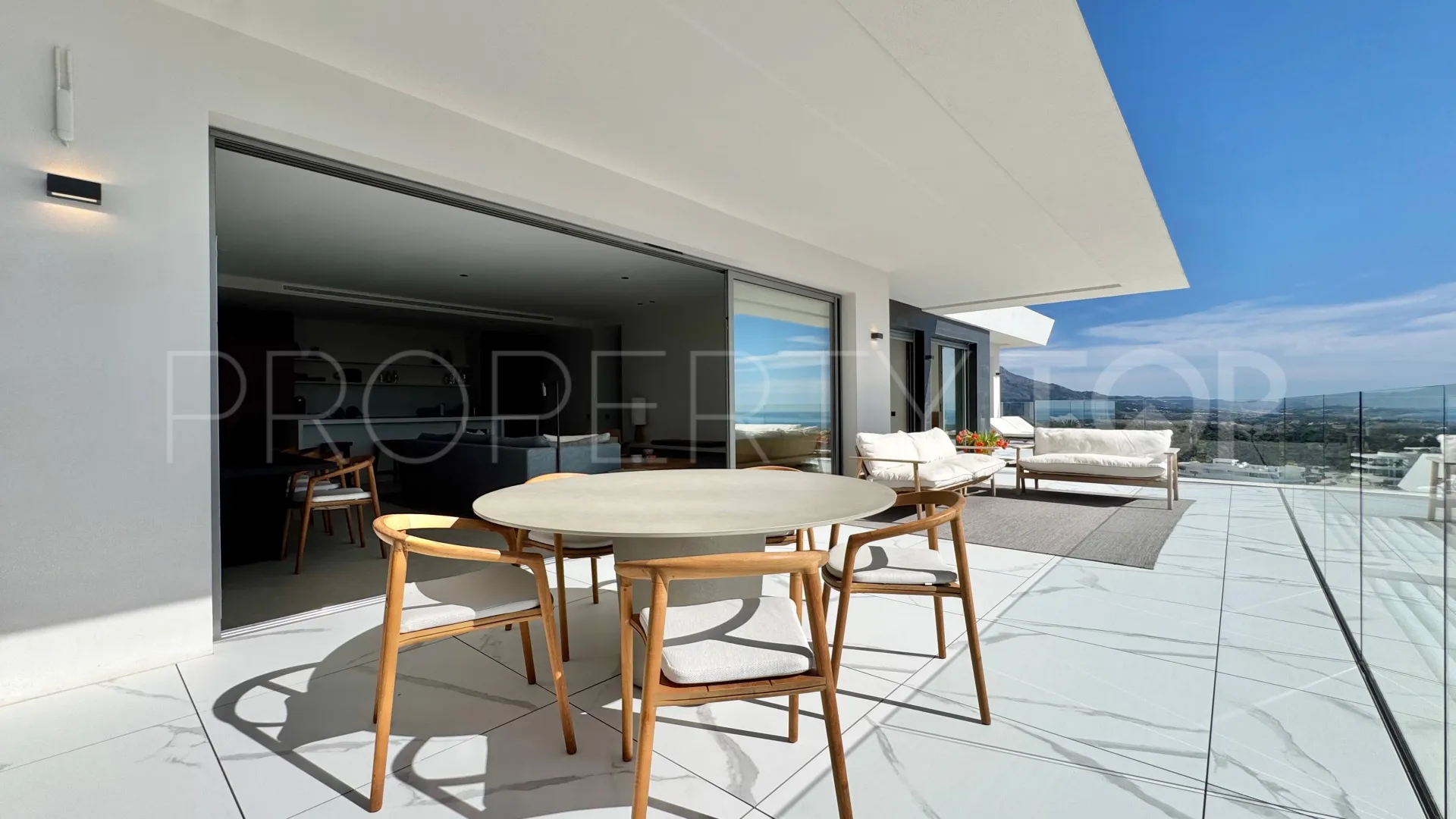 La Quinta, apartamento en venta con 3 dormitorios