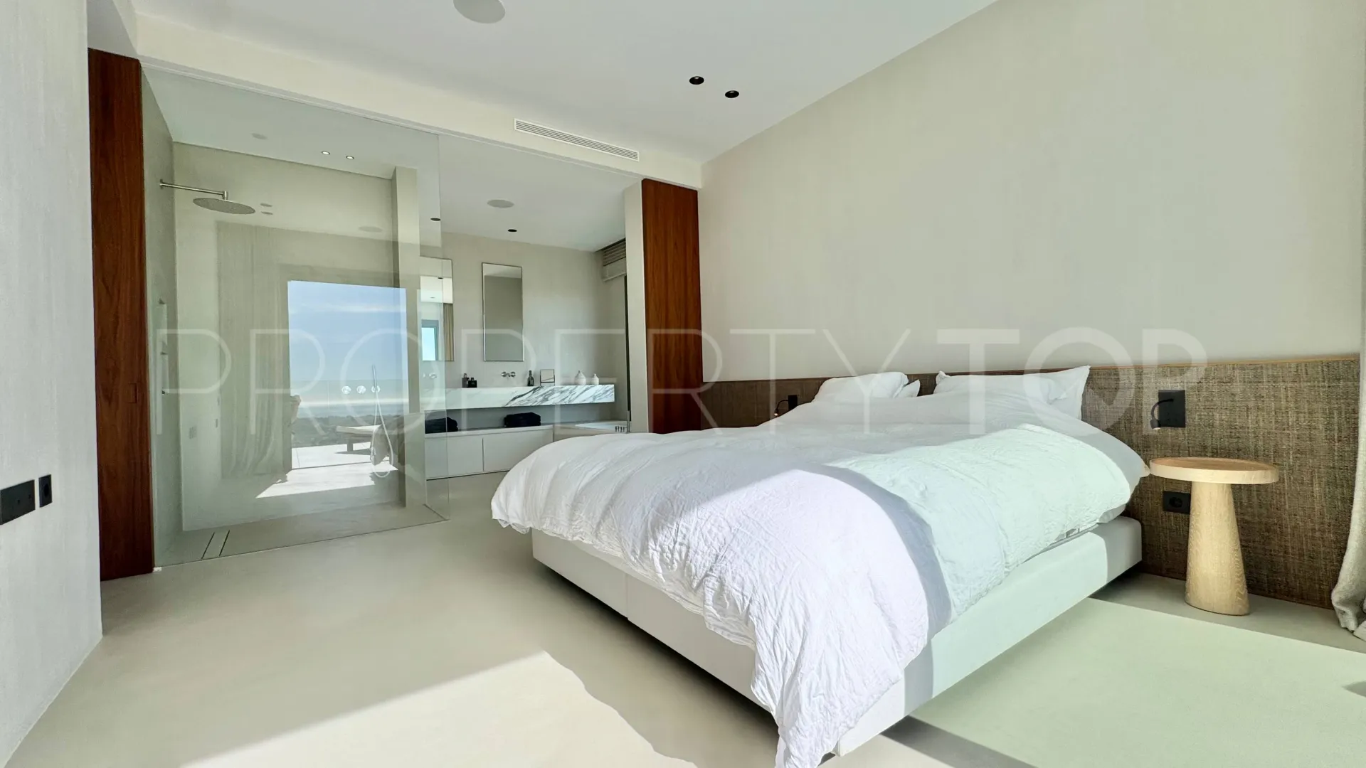 La Quinta, apartamento en venta con 3 dormitorios