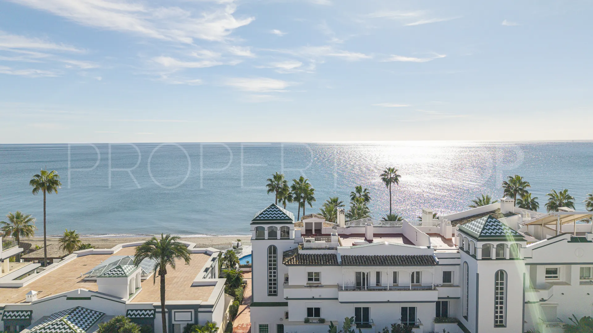 For sale 3 bedrooms penthouse in Dominion Beach