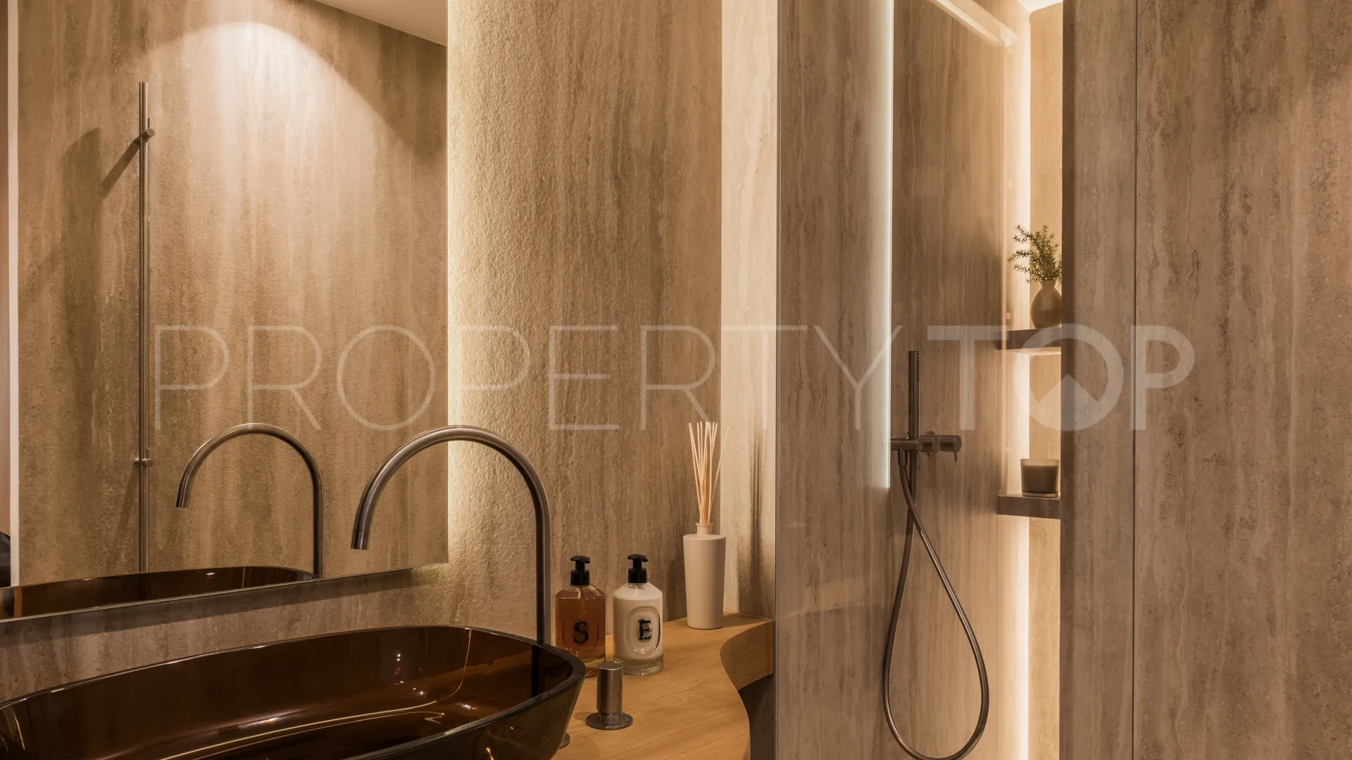 Apartamento en venta en Azahara I