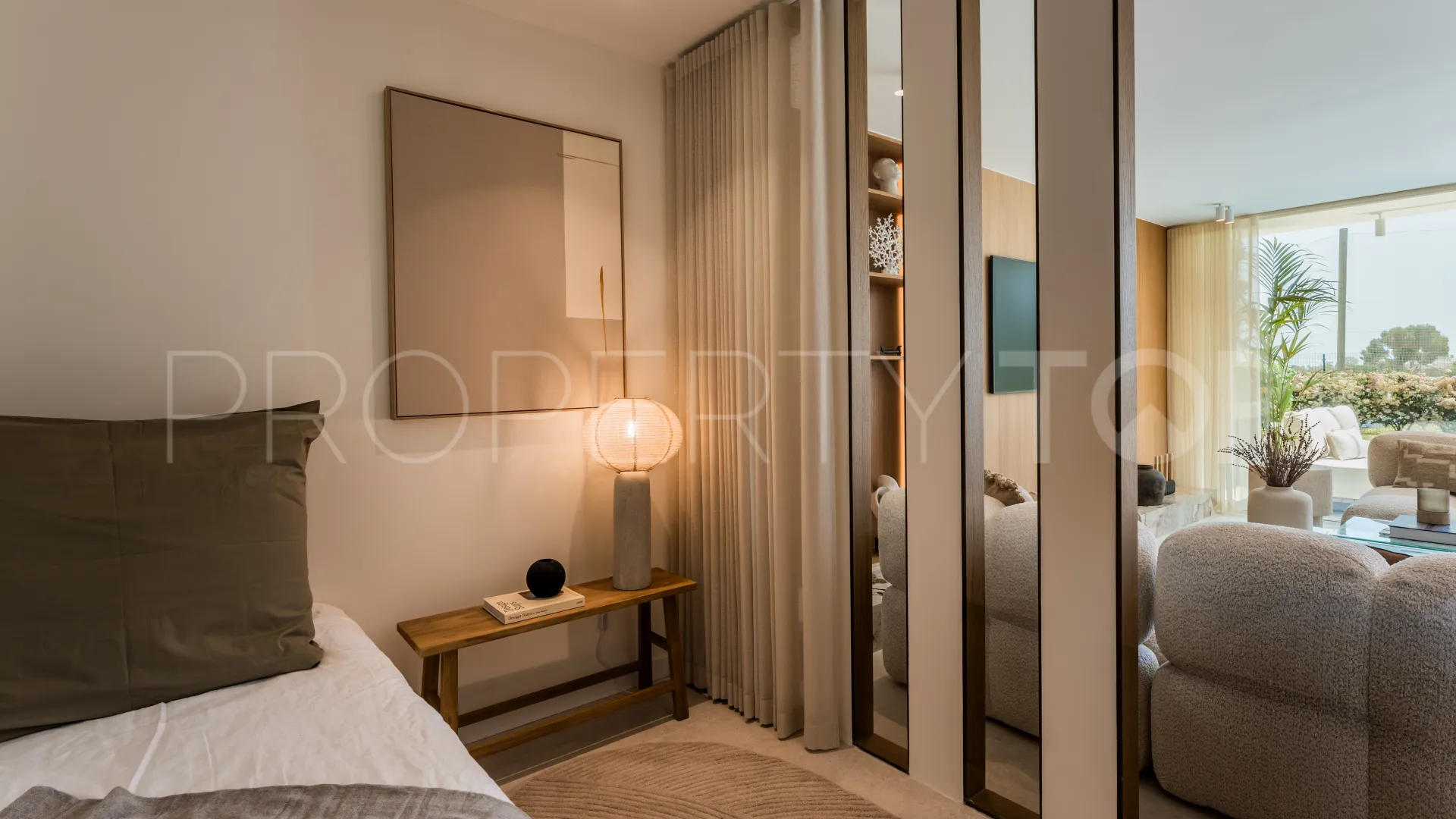 Apartamento en venta en Azahara I