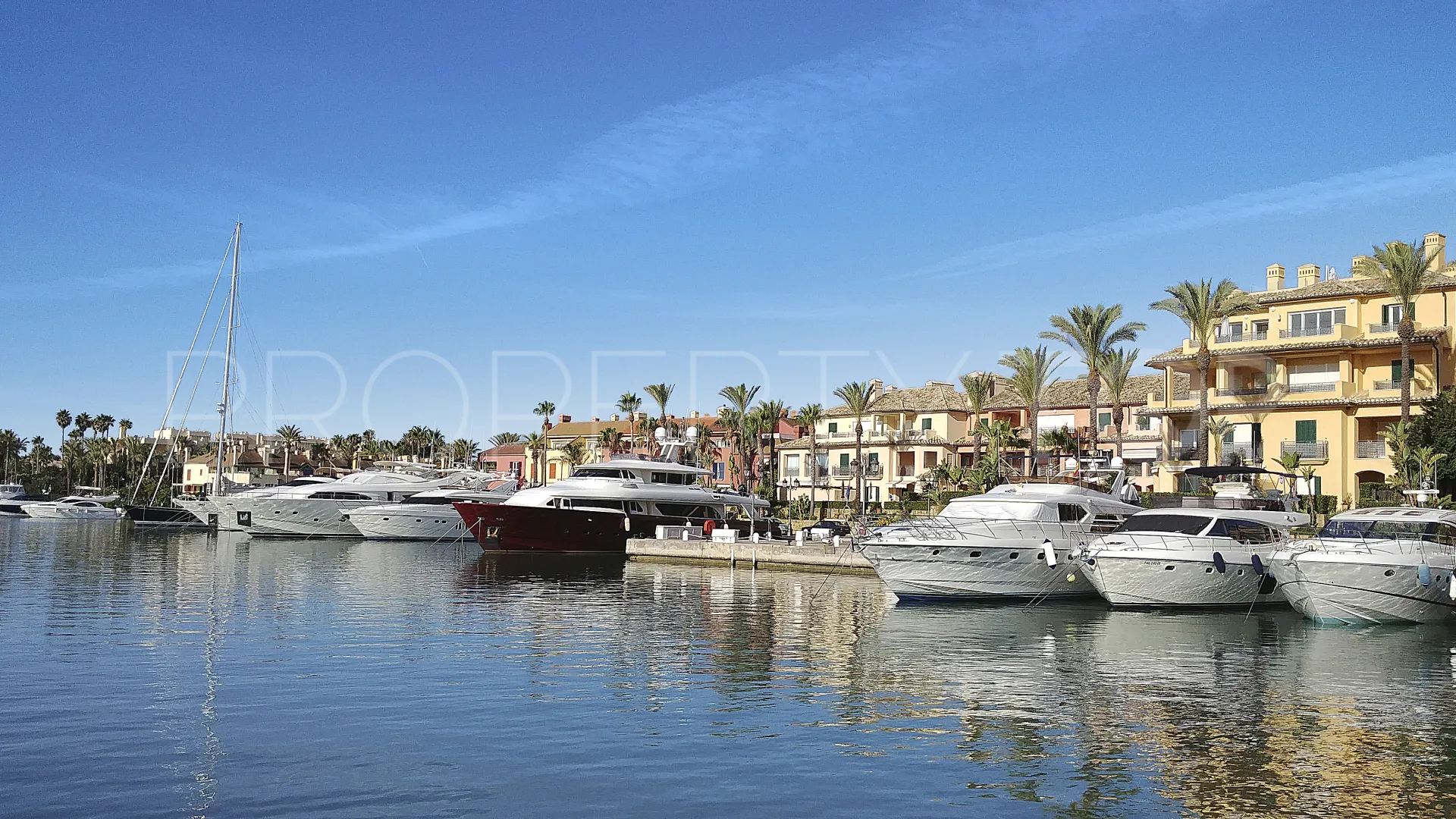 For sale apartment in Bahia de las Rocas