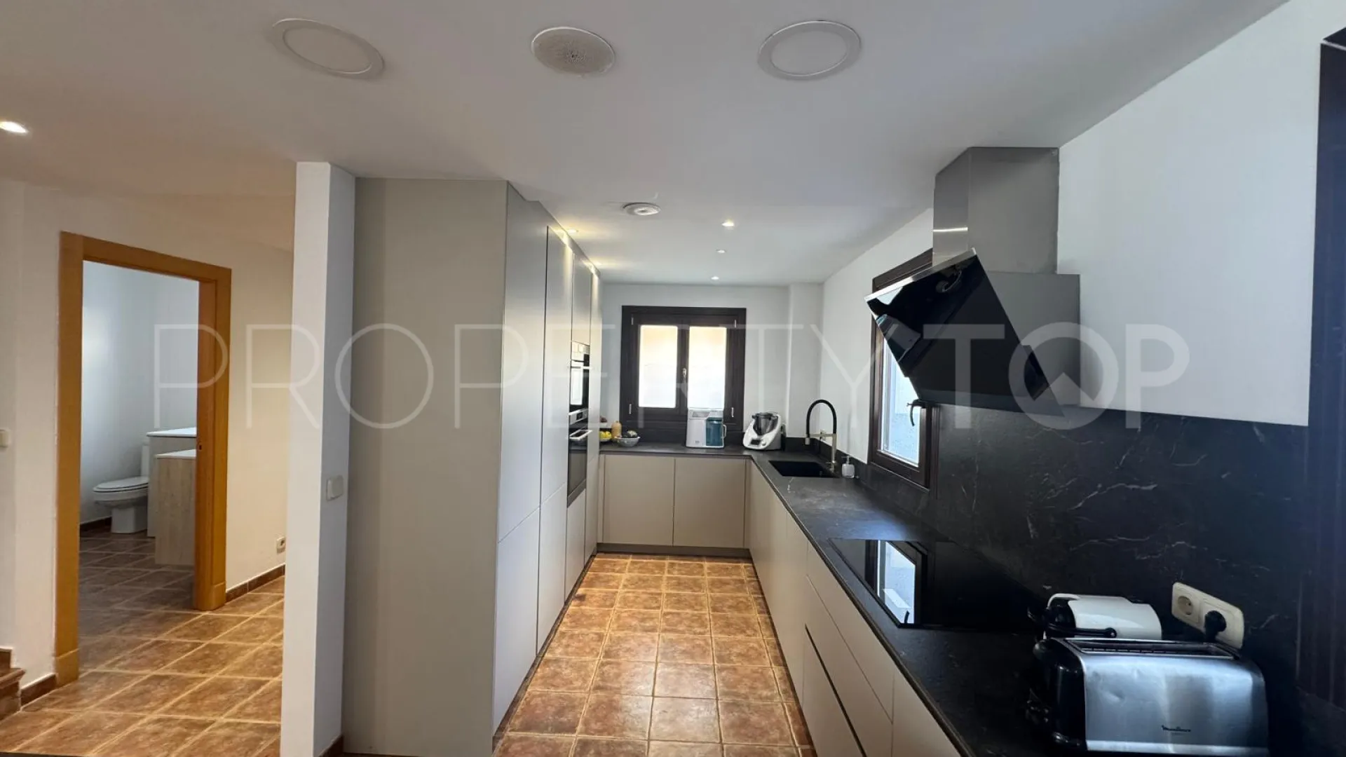 For sale El Campanario town house with 3 bedrooms