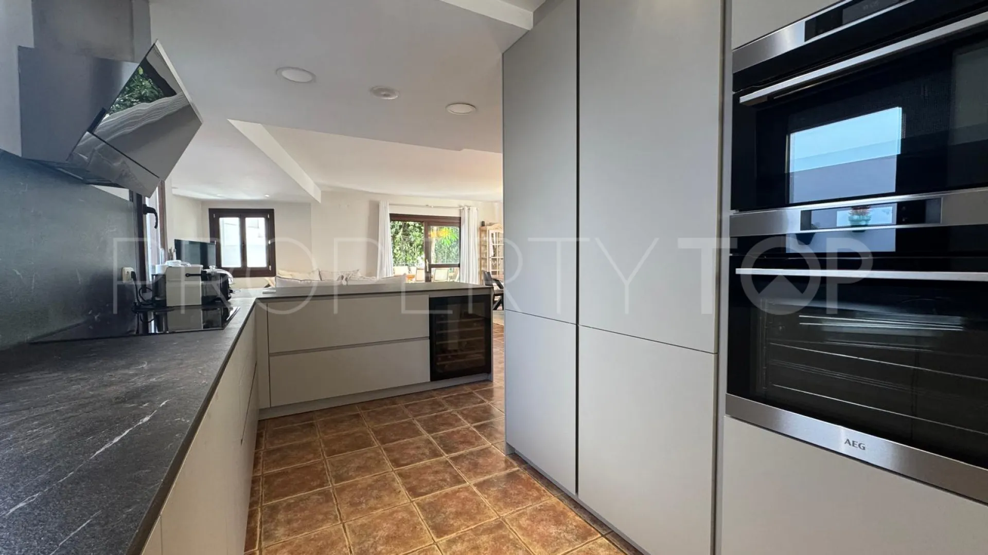 For sale El Campanario town house with 3 bedrooms