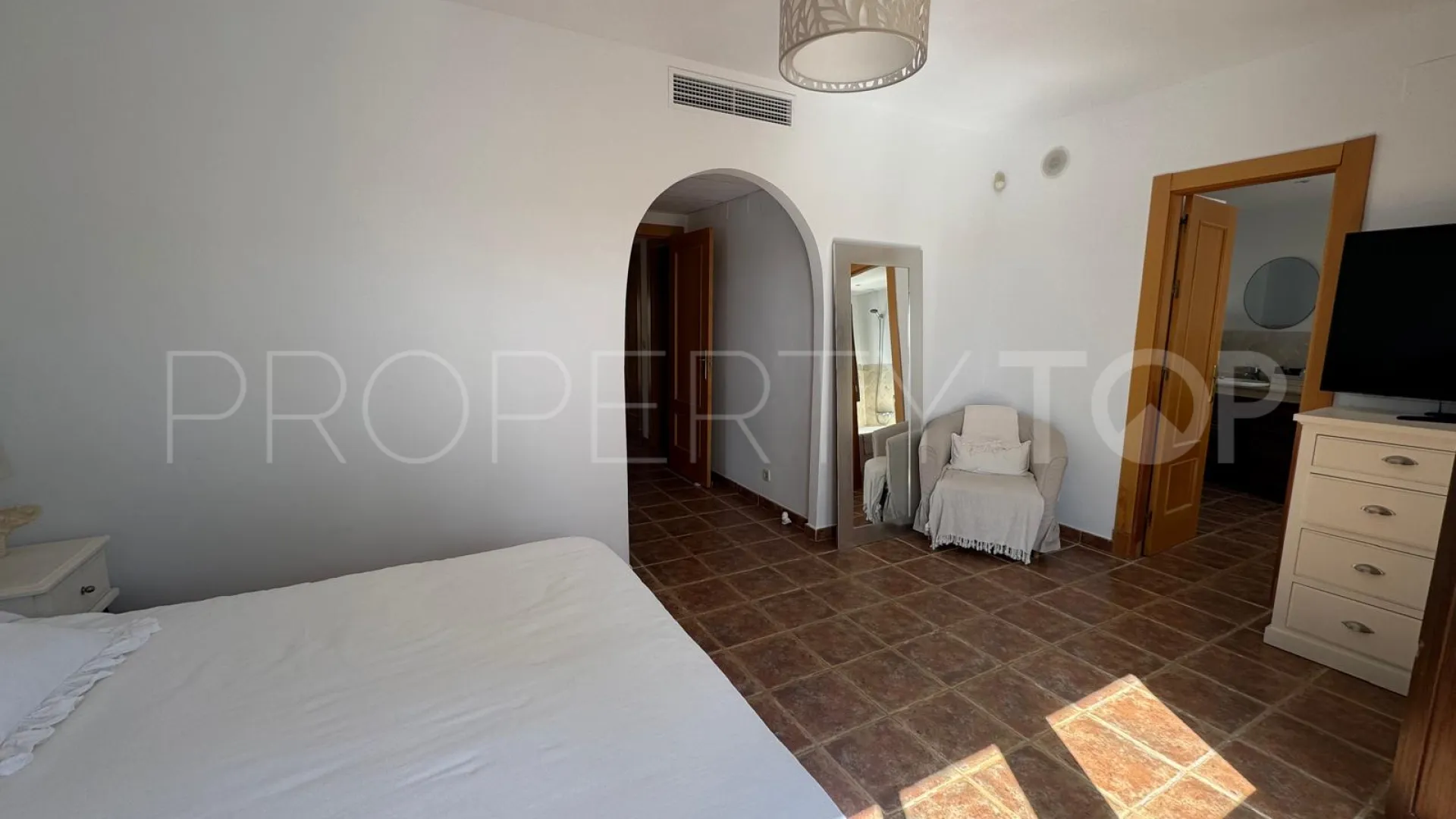 For sale El Campanario town house with 3 bedrooms