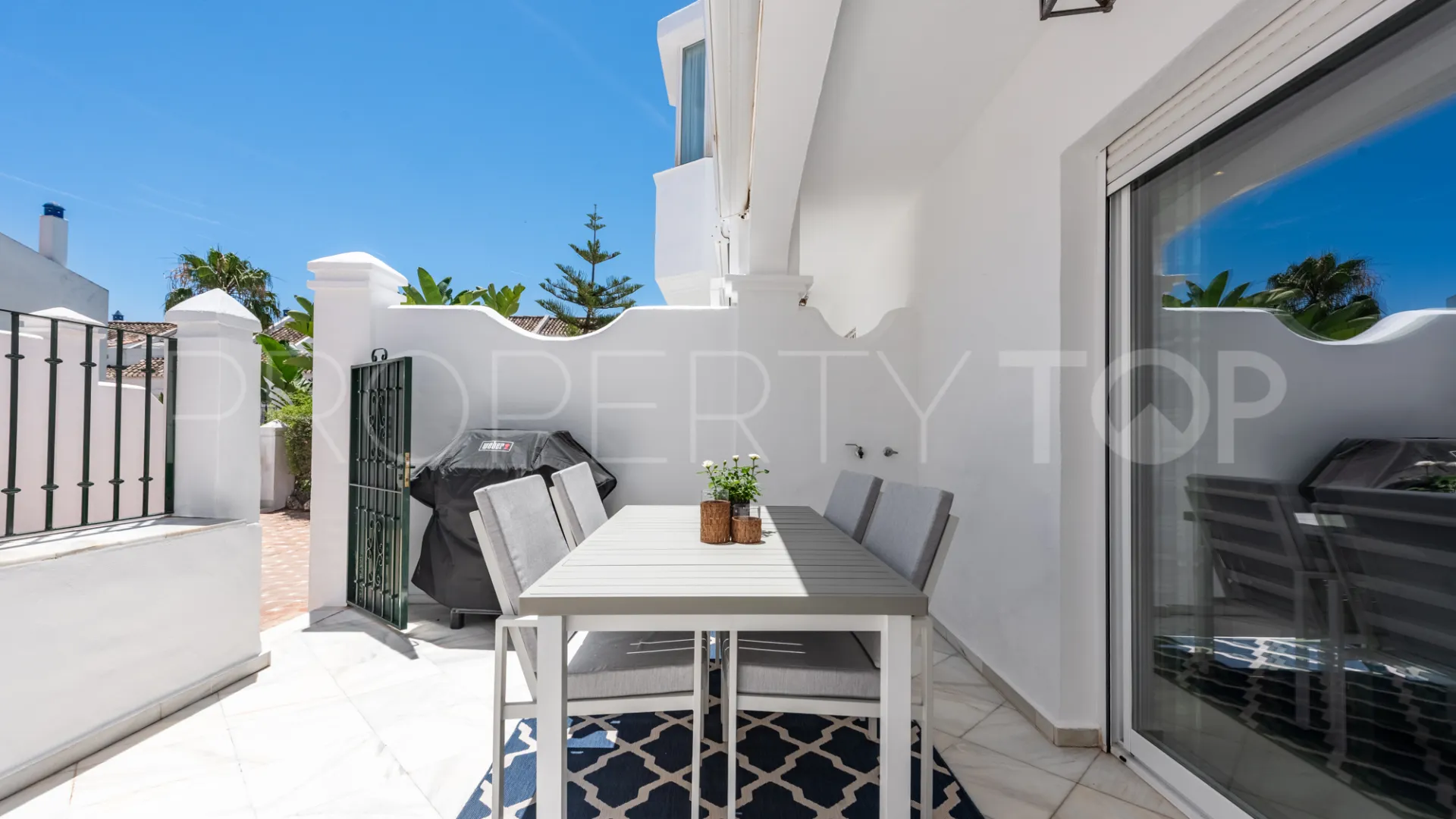 Town house for sale in Arco Iris with 3 bedrooms