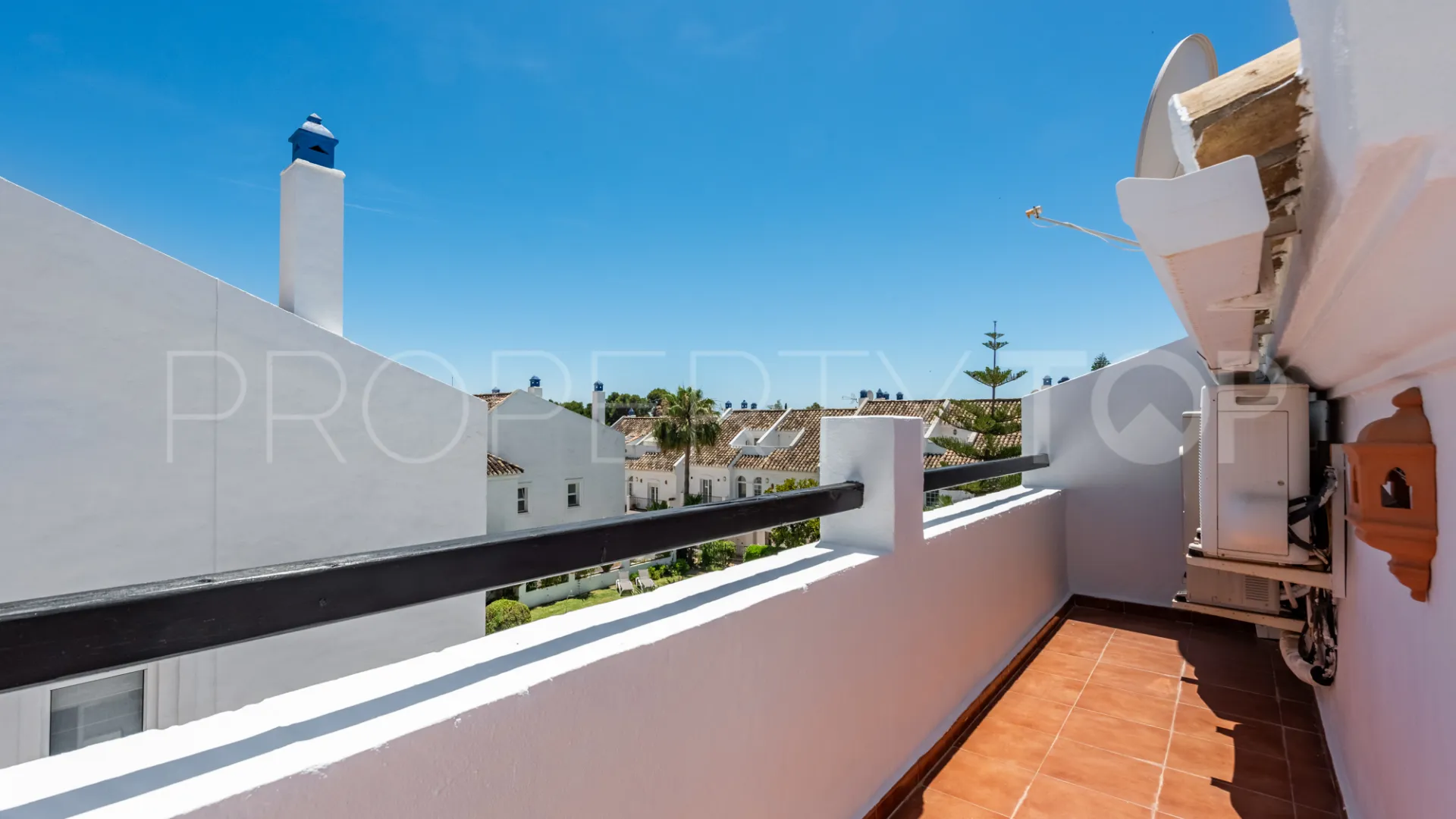 Town house for sale in Arco Iris with 3 bedrooms