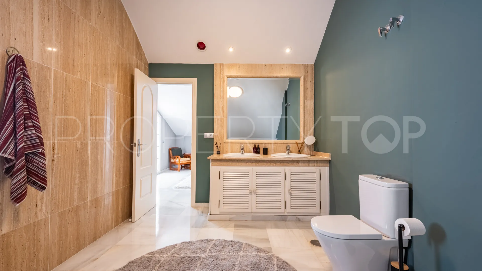 Town house for sale in Arco Iris with 3 bedrooms