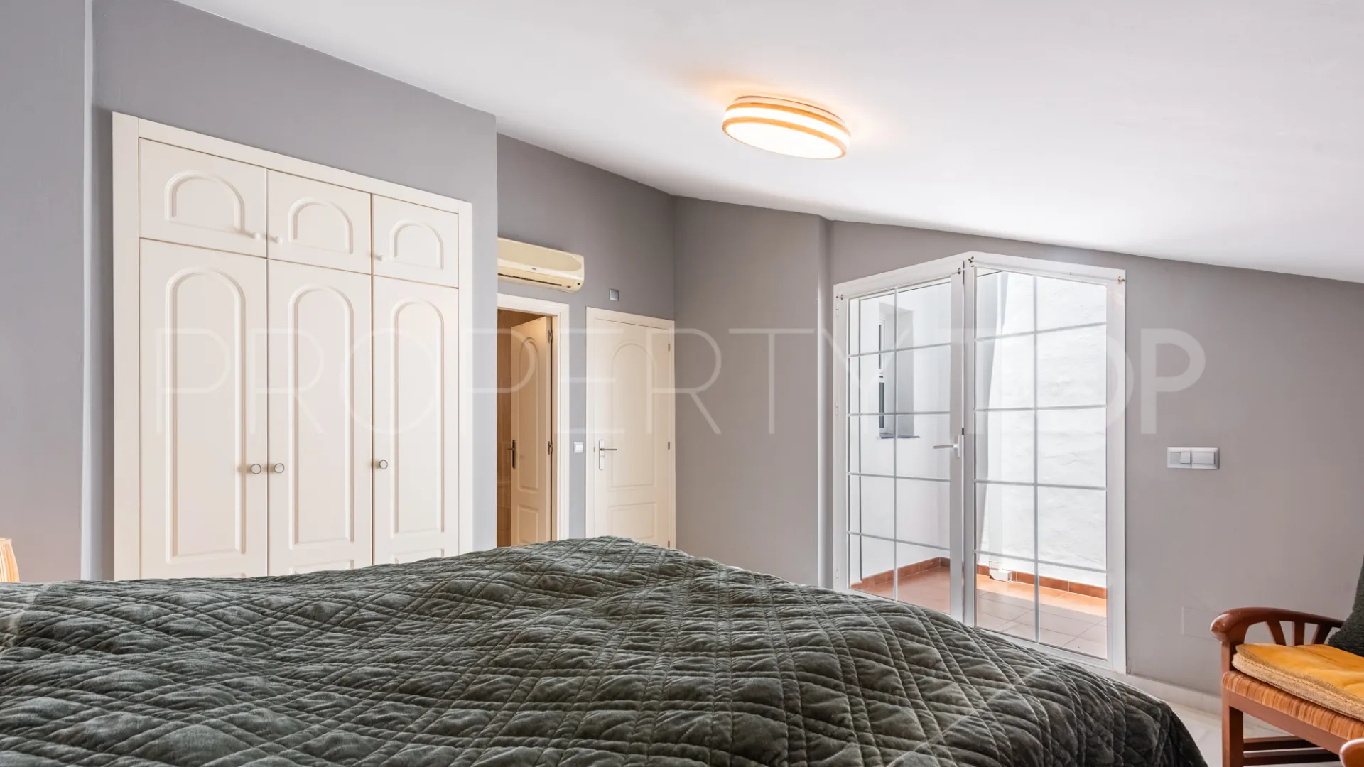 Town house for sale in Arco Iris with 3 bedrooms