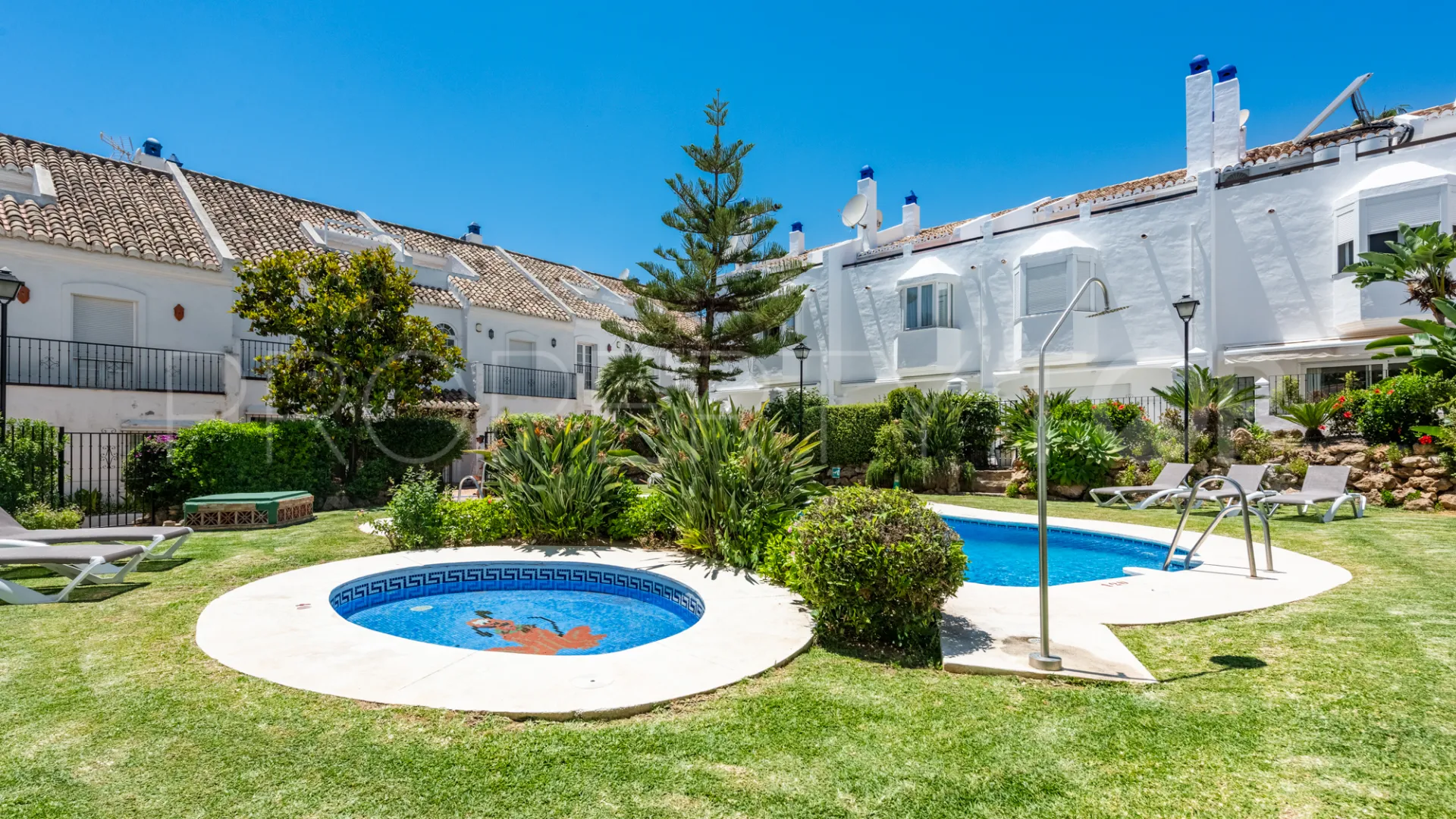 Town house for sale in Arco Iris with 3 bedrooms