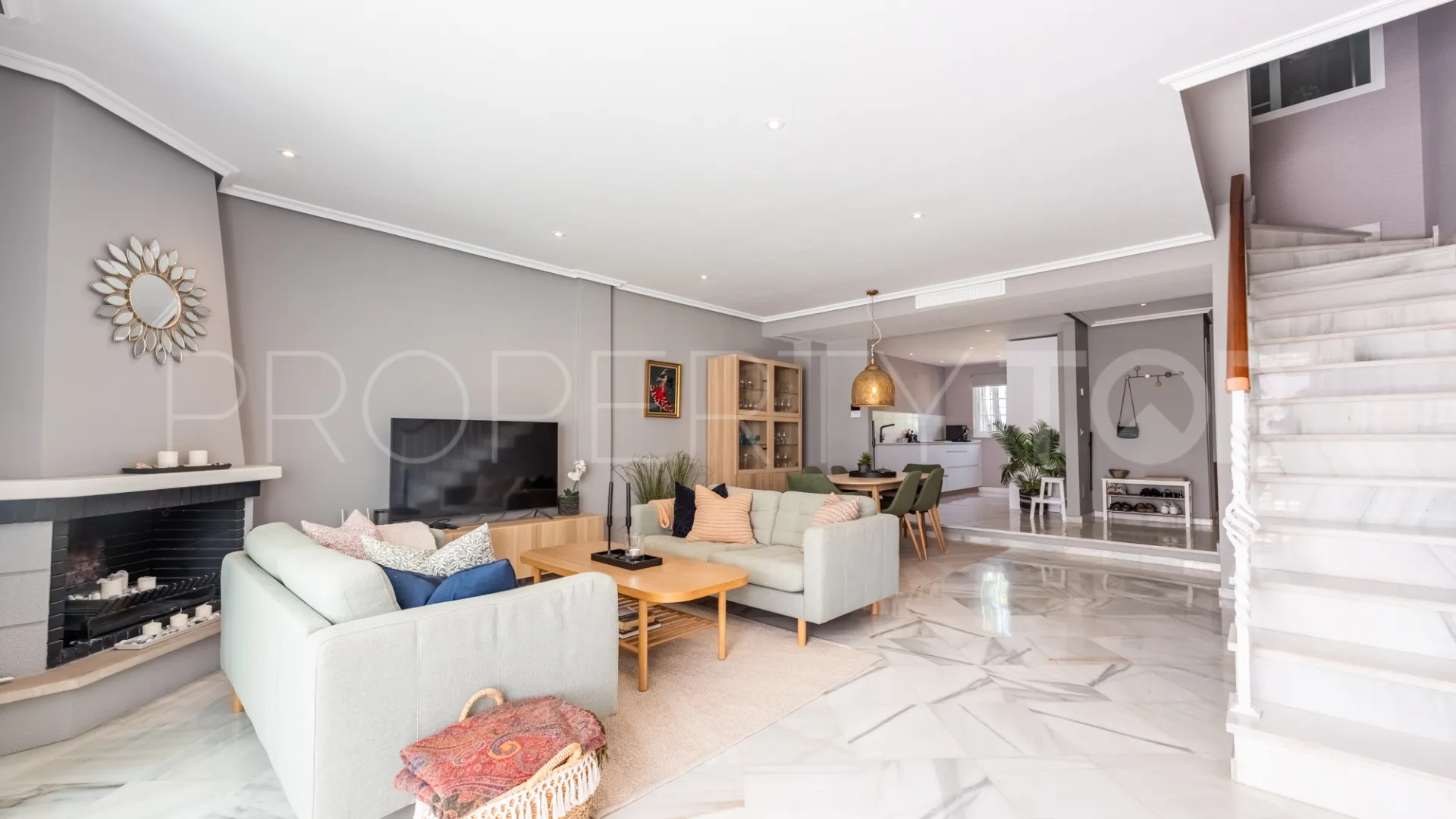 Town house for sale in Arco Iris with 3 bedrooms