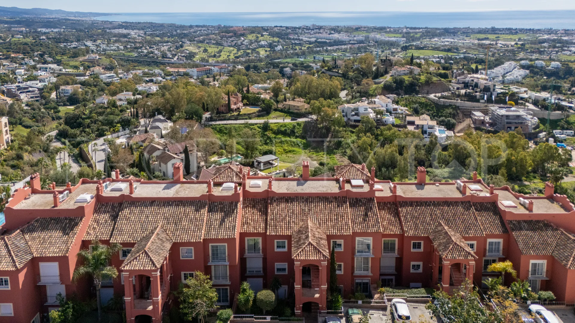 2 bedrooms penthouse in Monte Halcones for sale