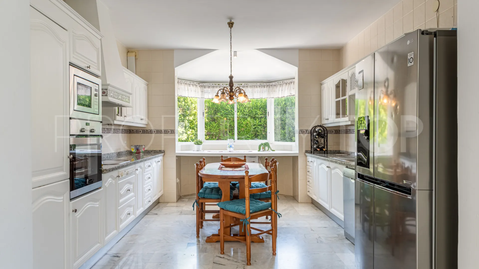 Villa with 3 bedrooms for sale in Monte Biarritz