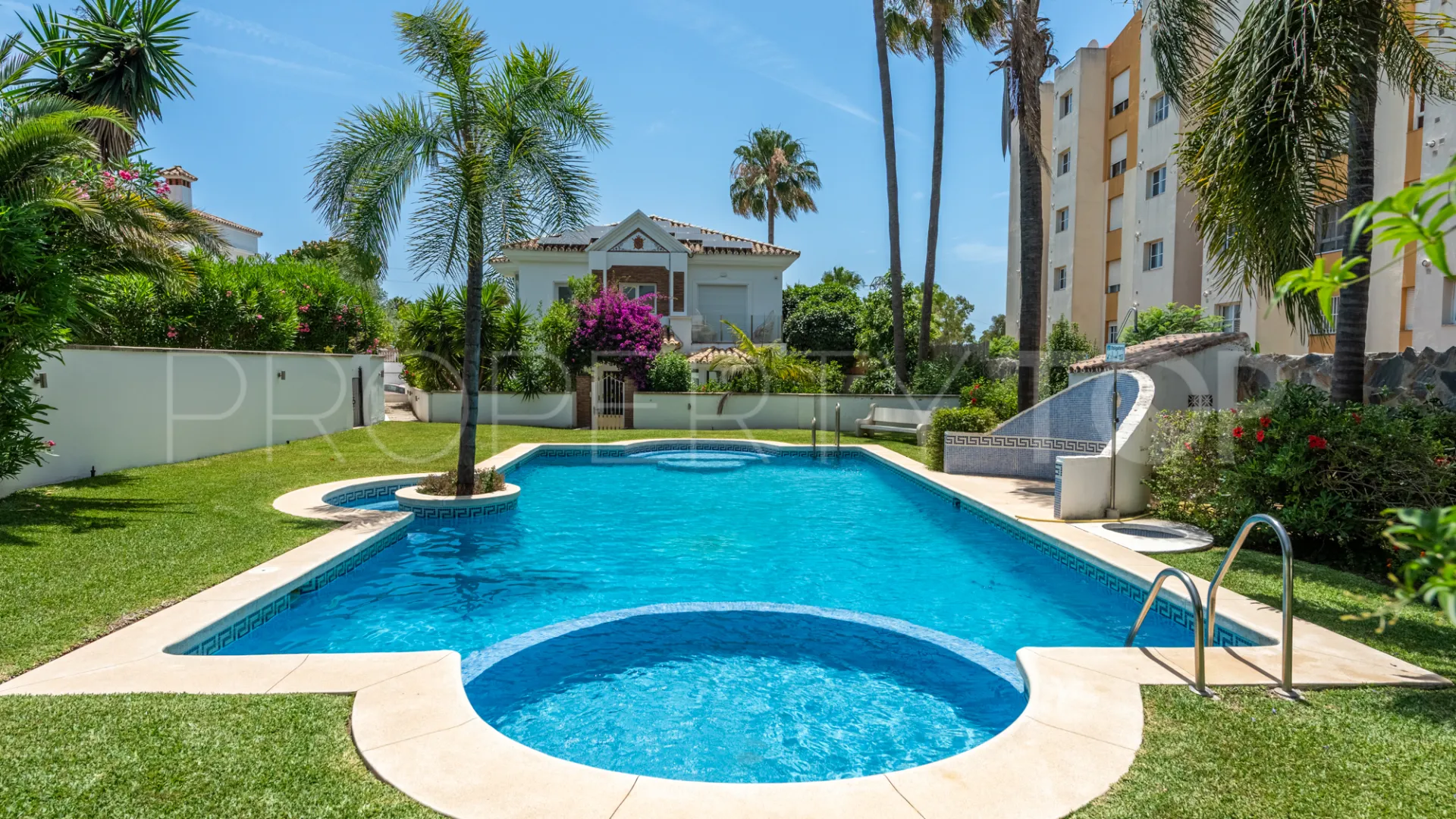 Villa with 3 bedrooms for sale in Monte Biarritz