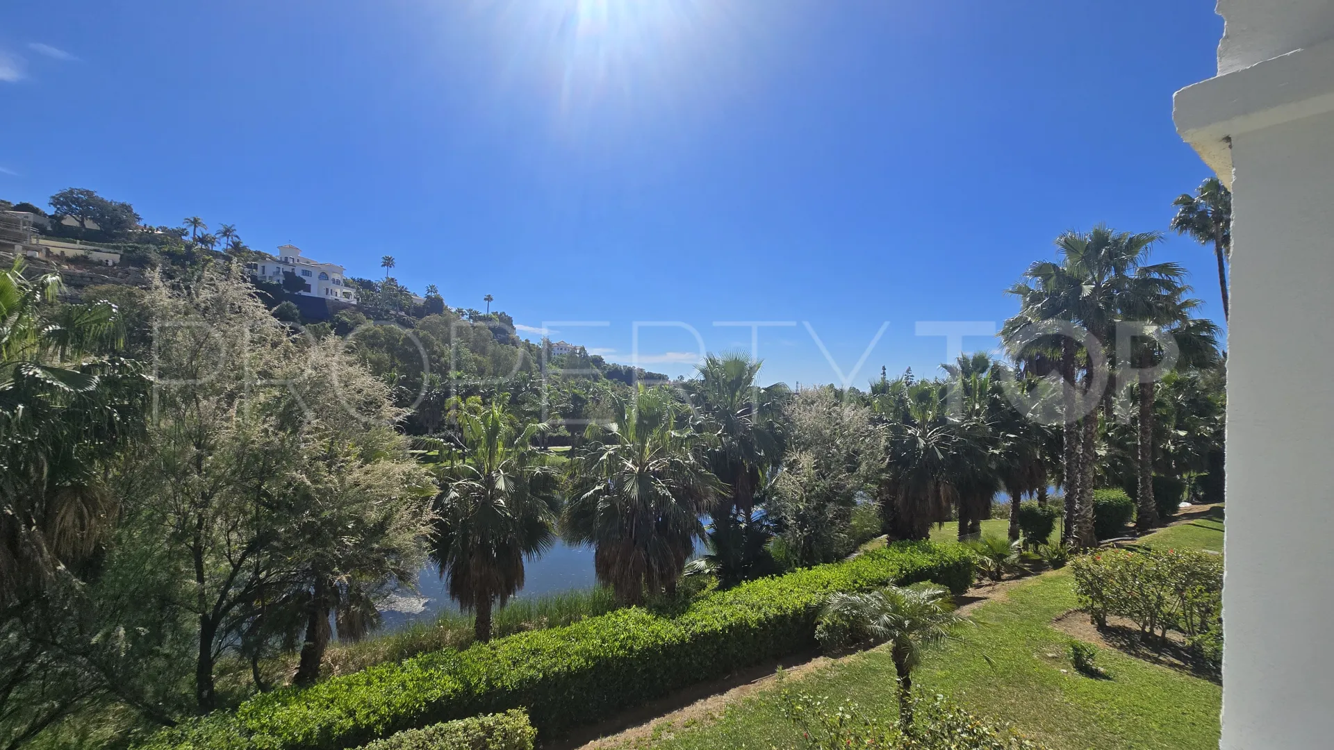 Comprar apartamento con 3 dormitorios en La Quinta
