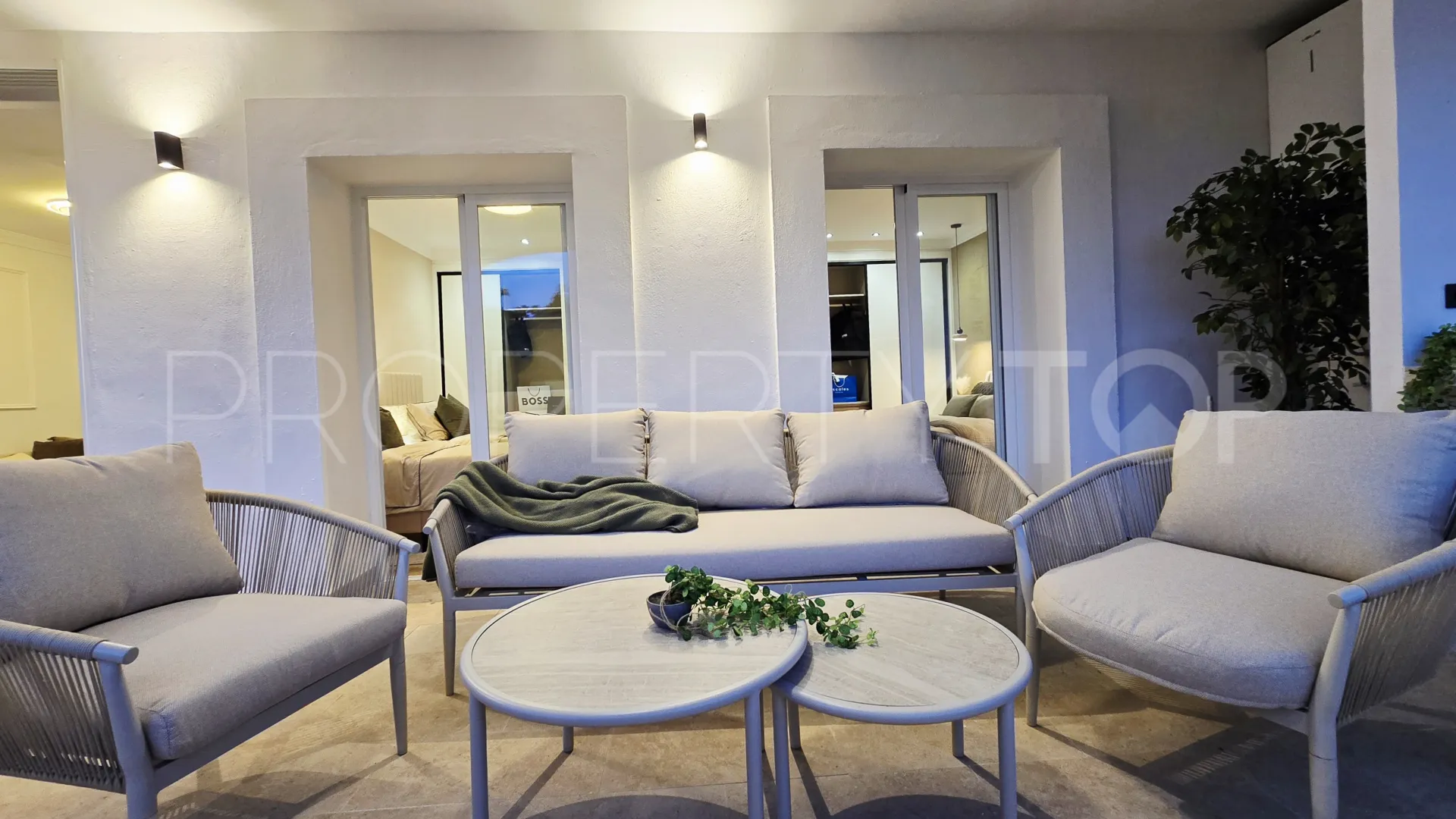 Comprar apartamento con 3 dormitorios en La Quinta
