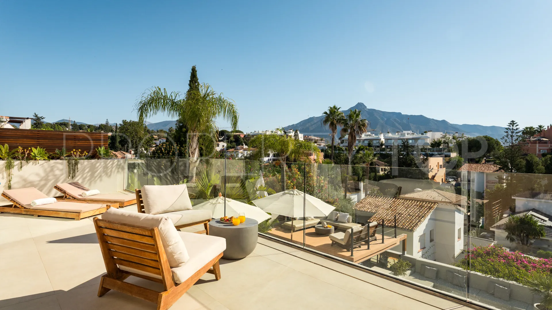 La Campana 5 bedrooms villa for sale