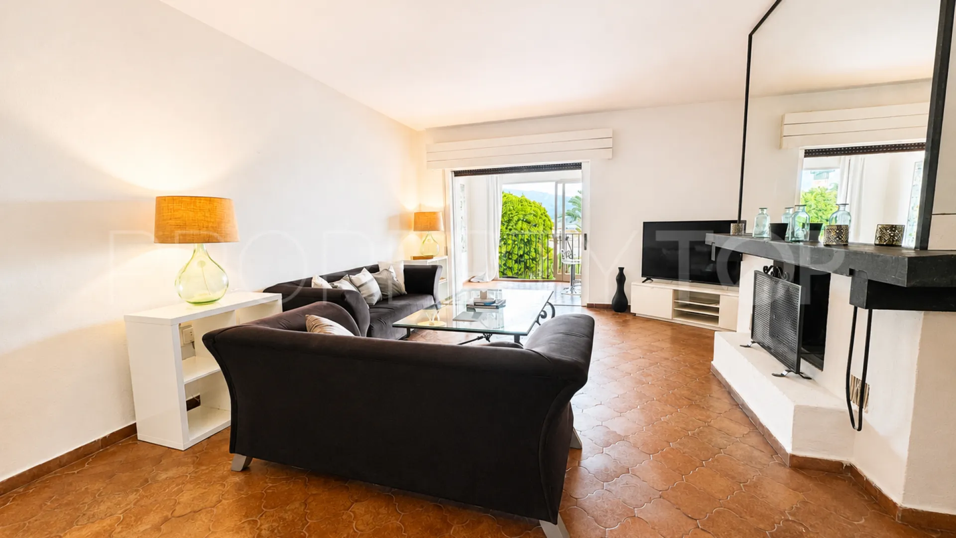 Buy Marbella - Puerto Banus 1 bedroom apartment