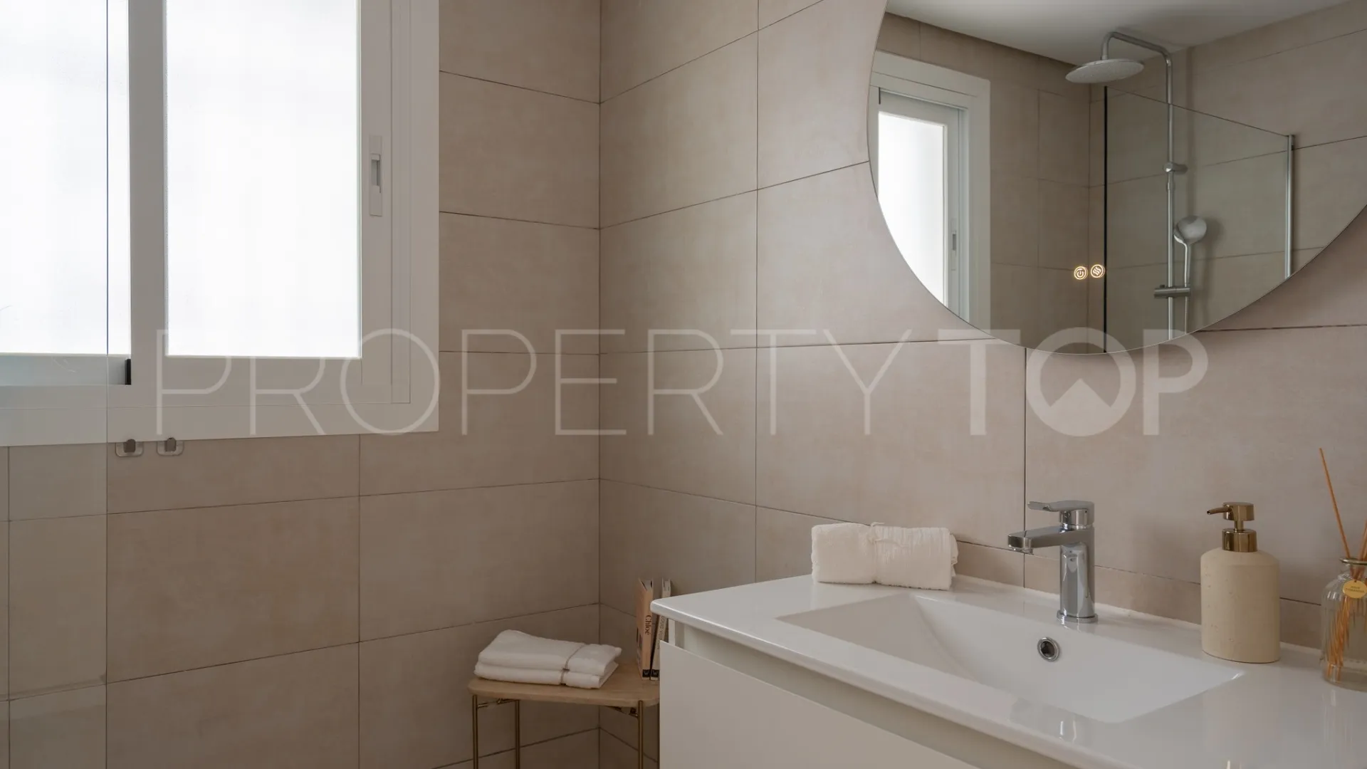 Comprar apartamento en Puerto del Almendro de 3 dormitorios
