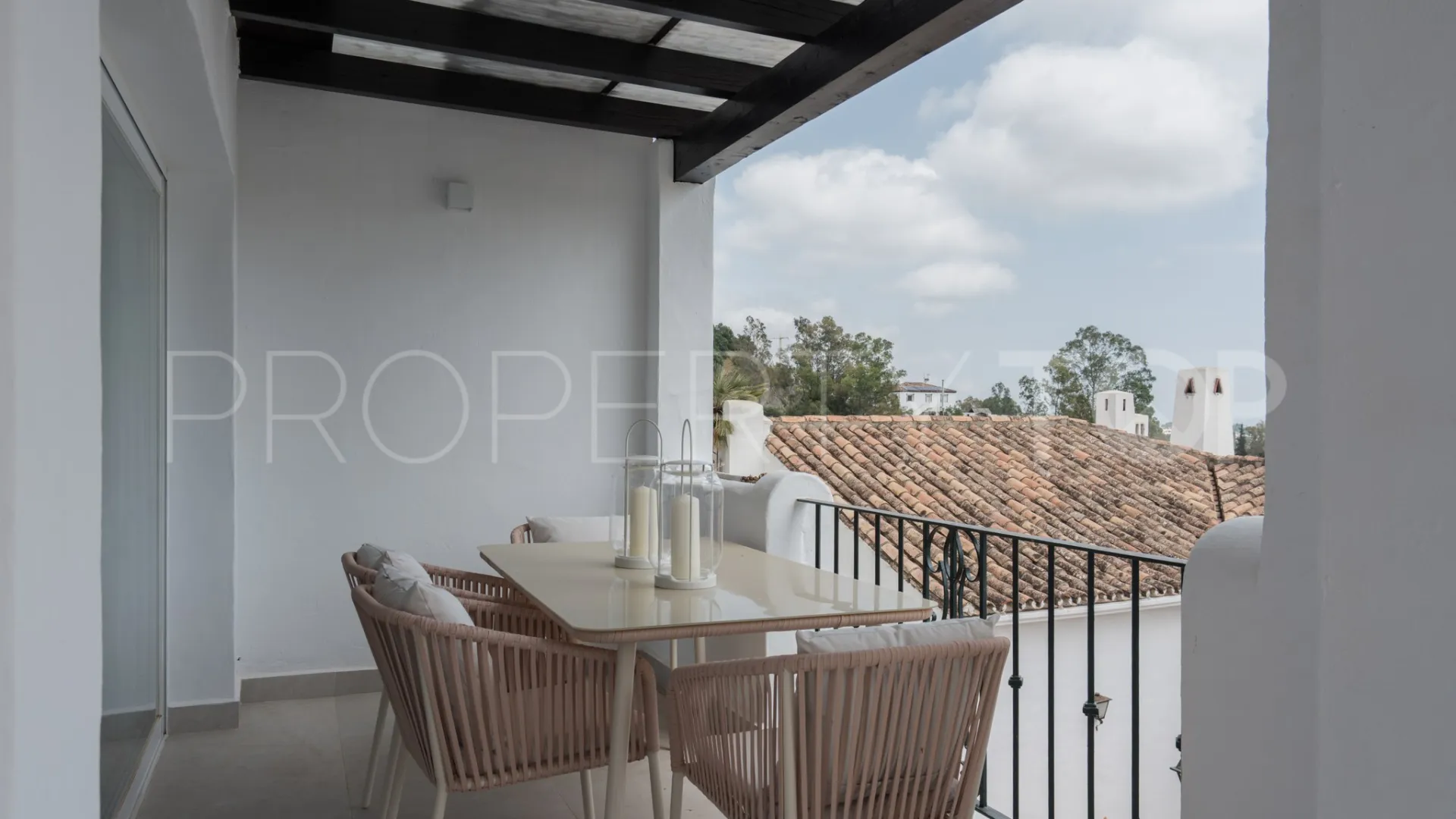 Comprar apartamento en Puerto del Almendro de 3 dormitorios