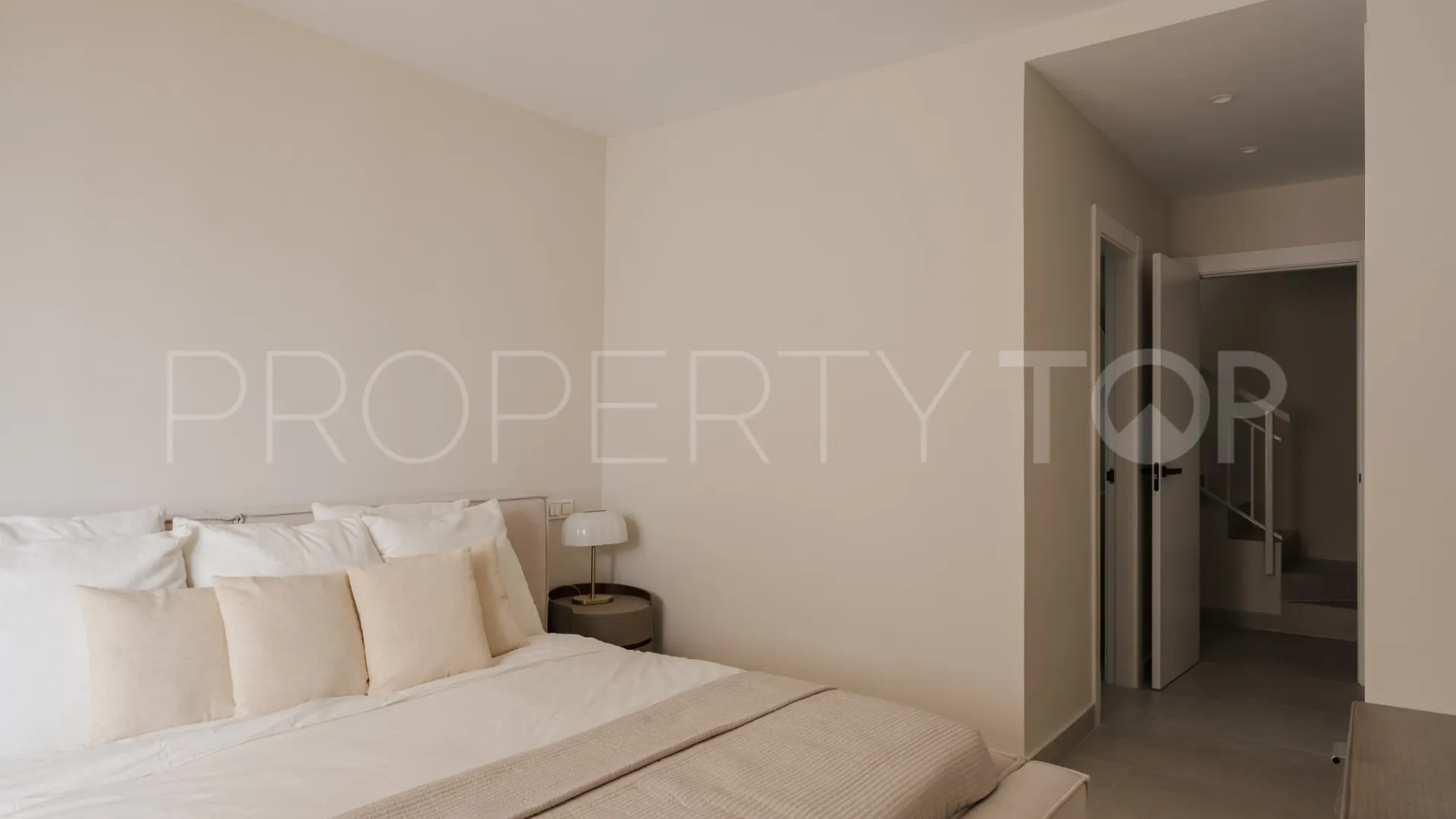 Comprar apartamento en Puerto del Almendro de 3 dormitorios
