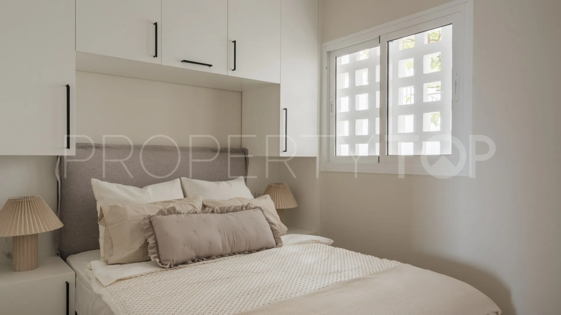 Comprar apartamento en Puerto del Almendro de 3 dormitorios
