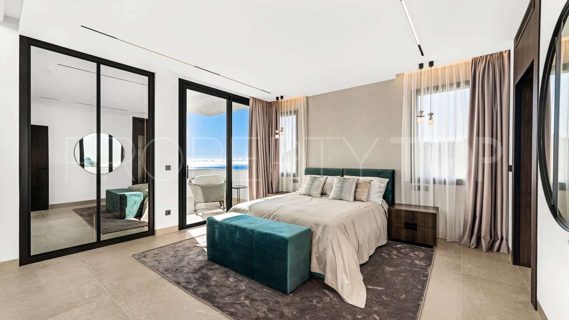 Villa en venta de 6 dormitorios en El Madroñal