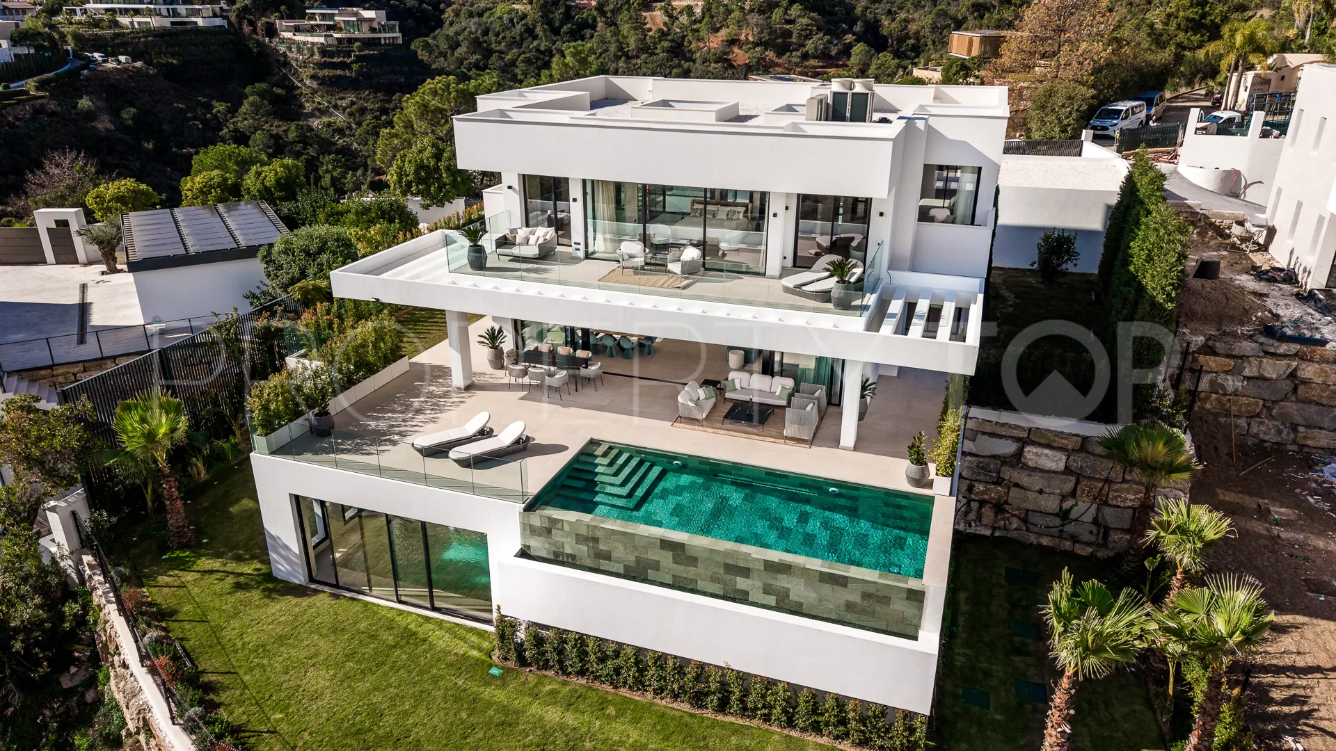 Villa en venta de 6 dormitorios en El Madroñal