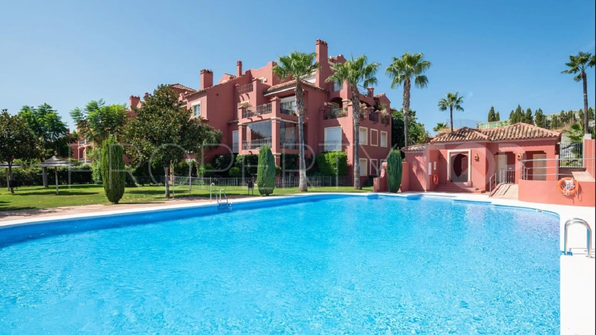 2 bedrooms Monte Halcones apartment for sale