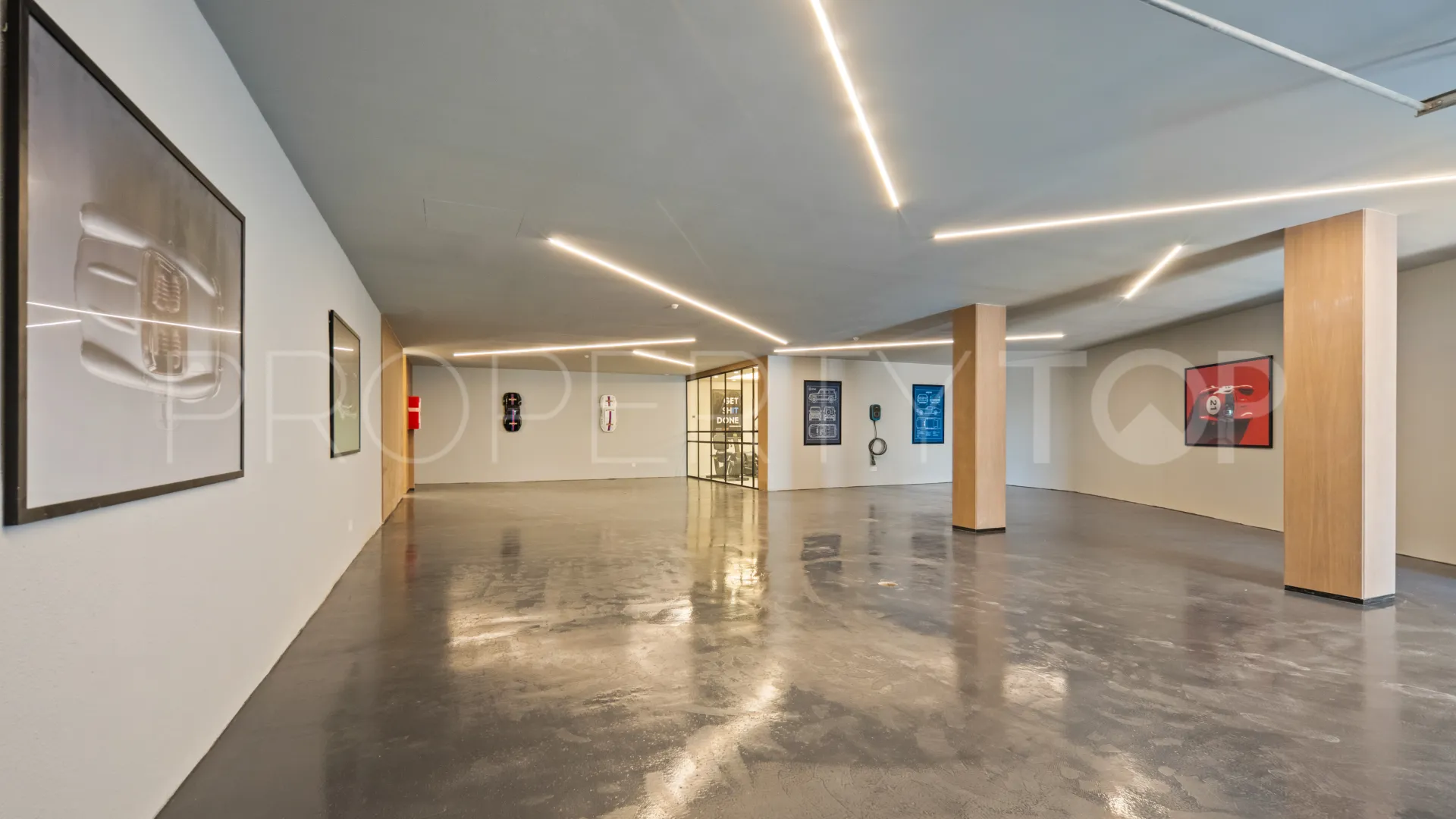 Los Arrayanes 5 bedrooms penthouse for sale