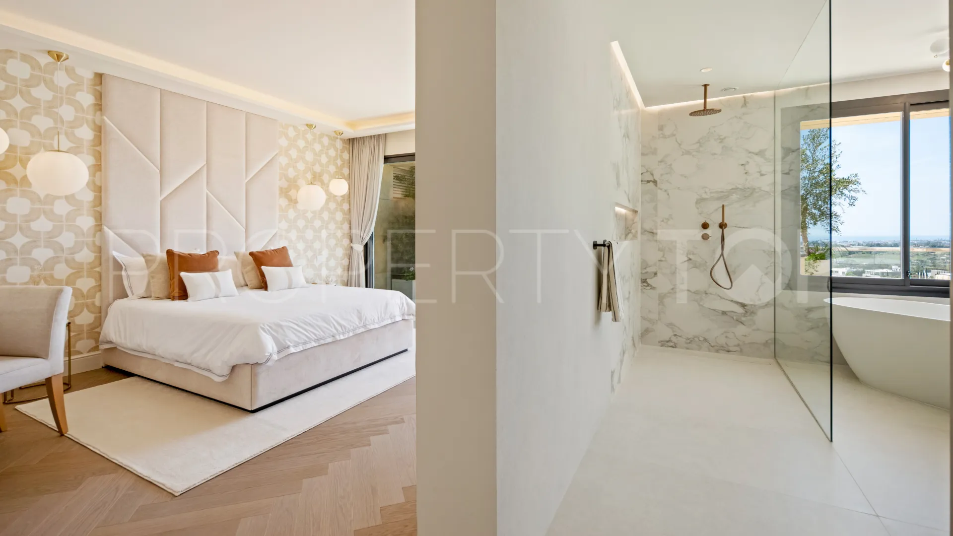 Los Arrayanes 5 bedrooms penthouse for sale