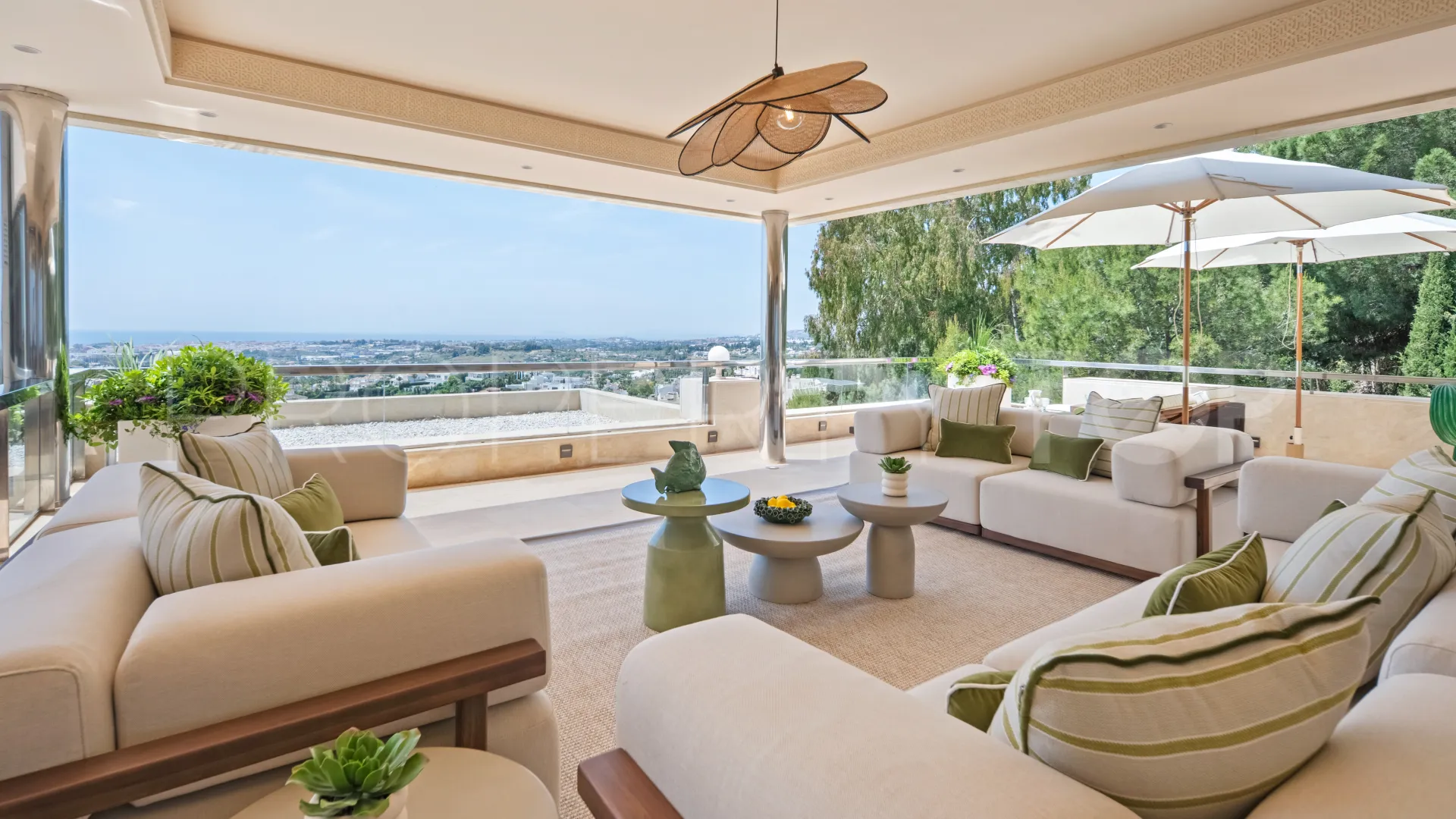 Los Arrayanes 5 bedrooms penthouse for sale