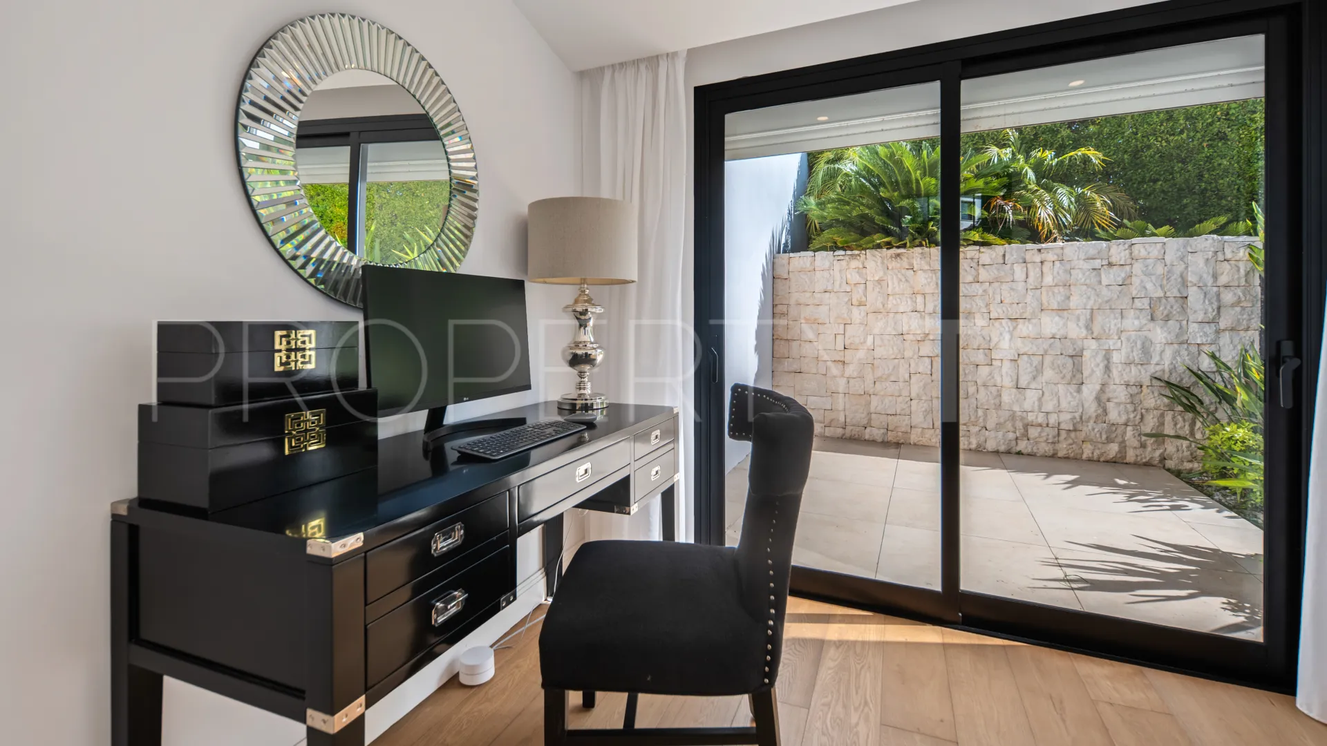 Villa for sale in Los Naranjos Hill Club