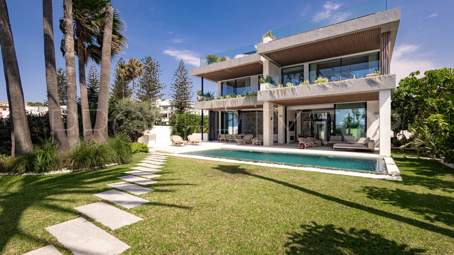 Villa con 3 dormitorios en venta en Cortijo Blanco