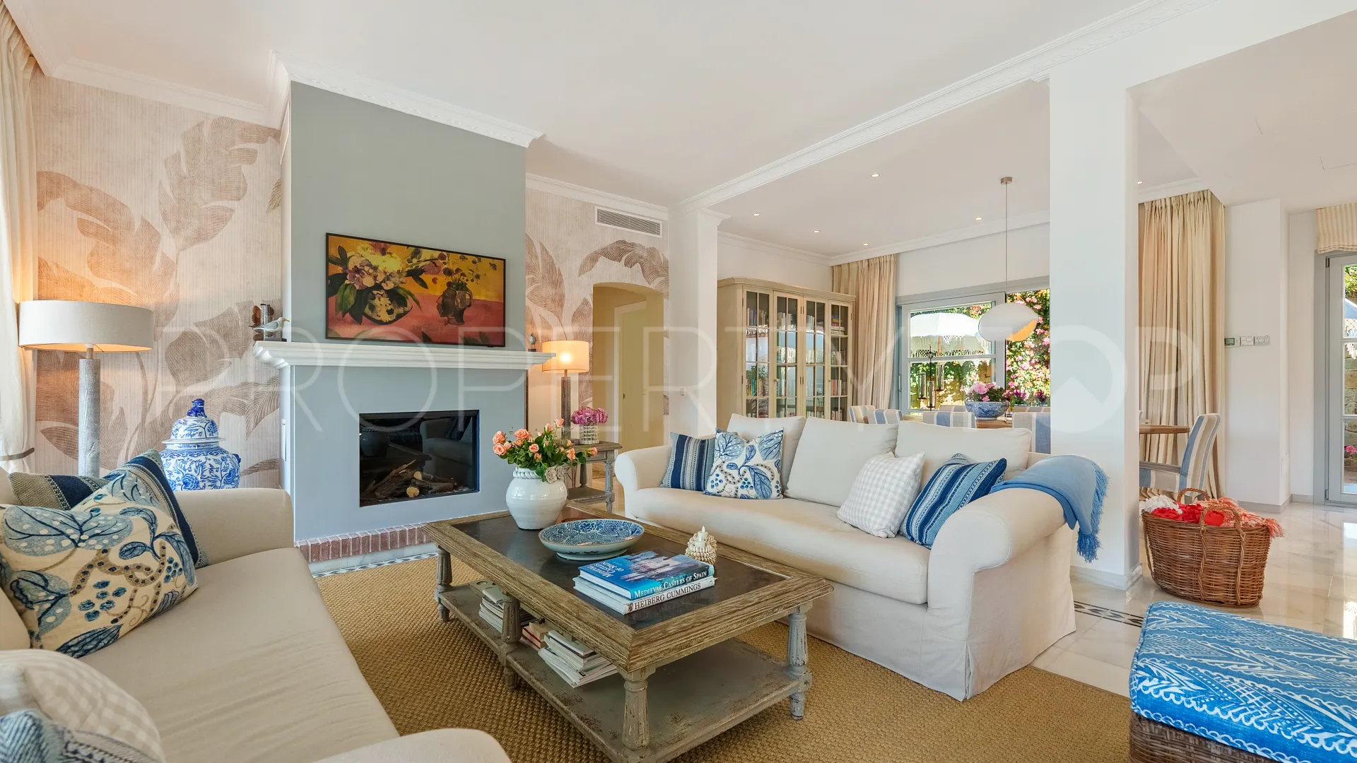 4 bedrooms villa in Sierra Blanca for sale