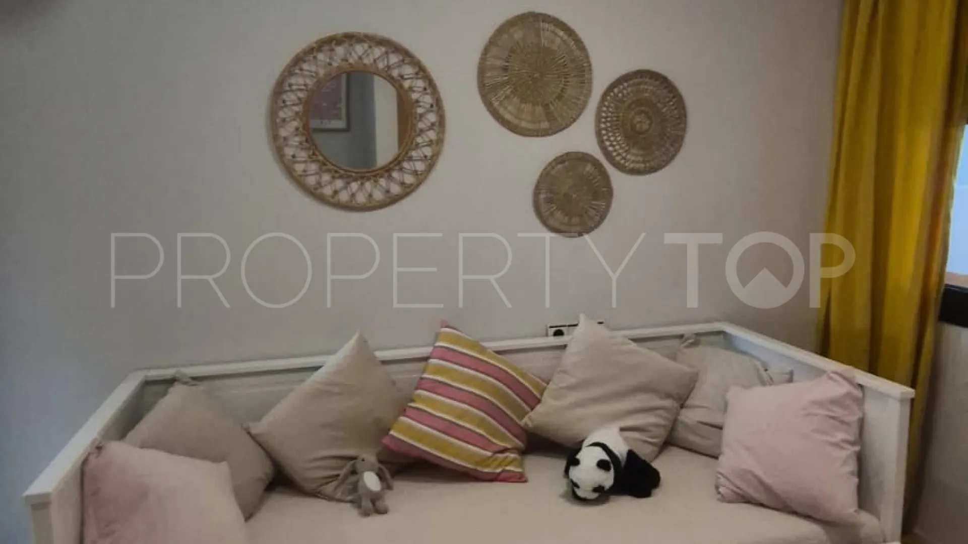 Se vende apartamento con 2 dormitorios en Doña Julia