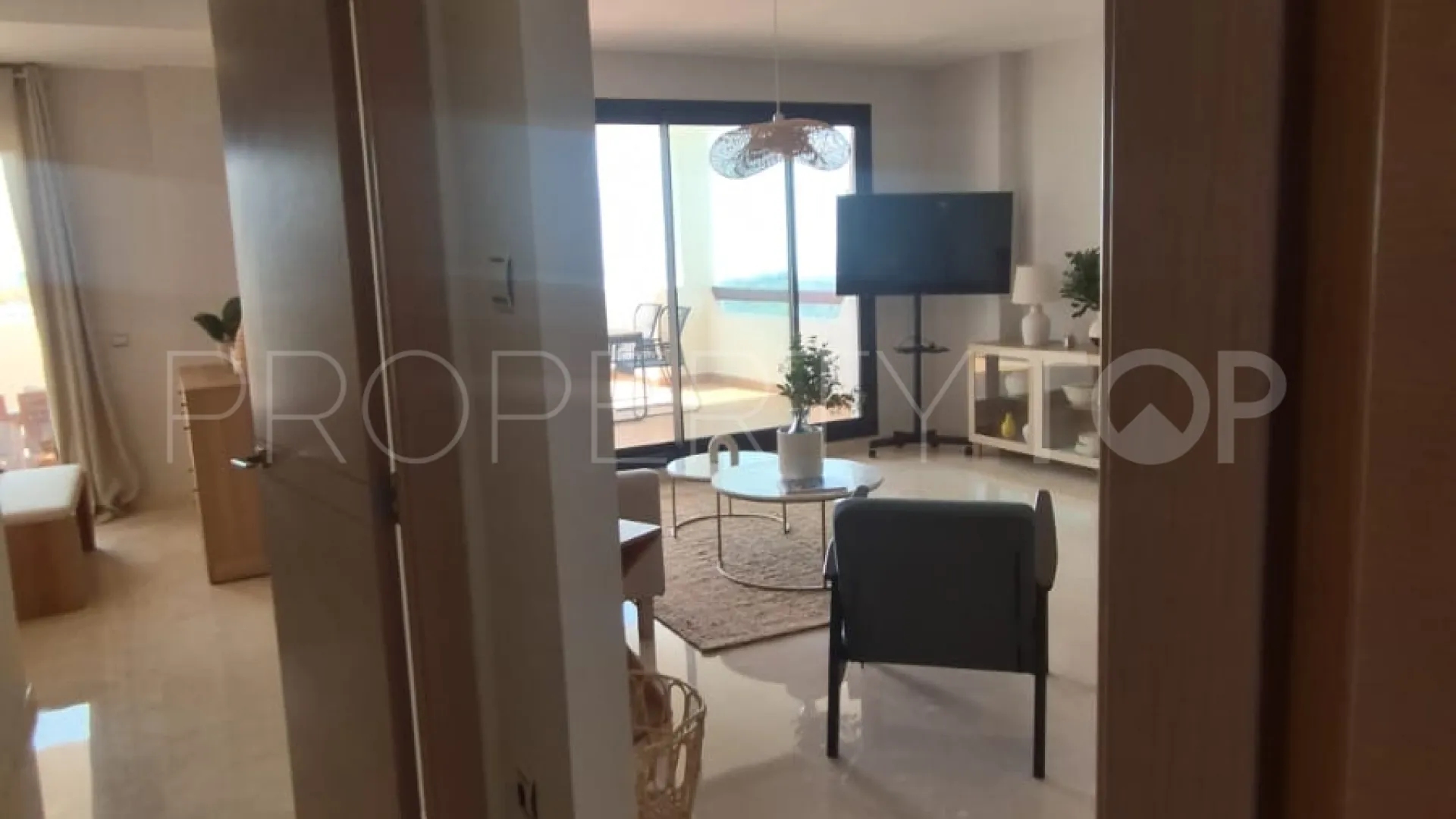 Se vende apartamento con 2 dormitorios en Doña Julia