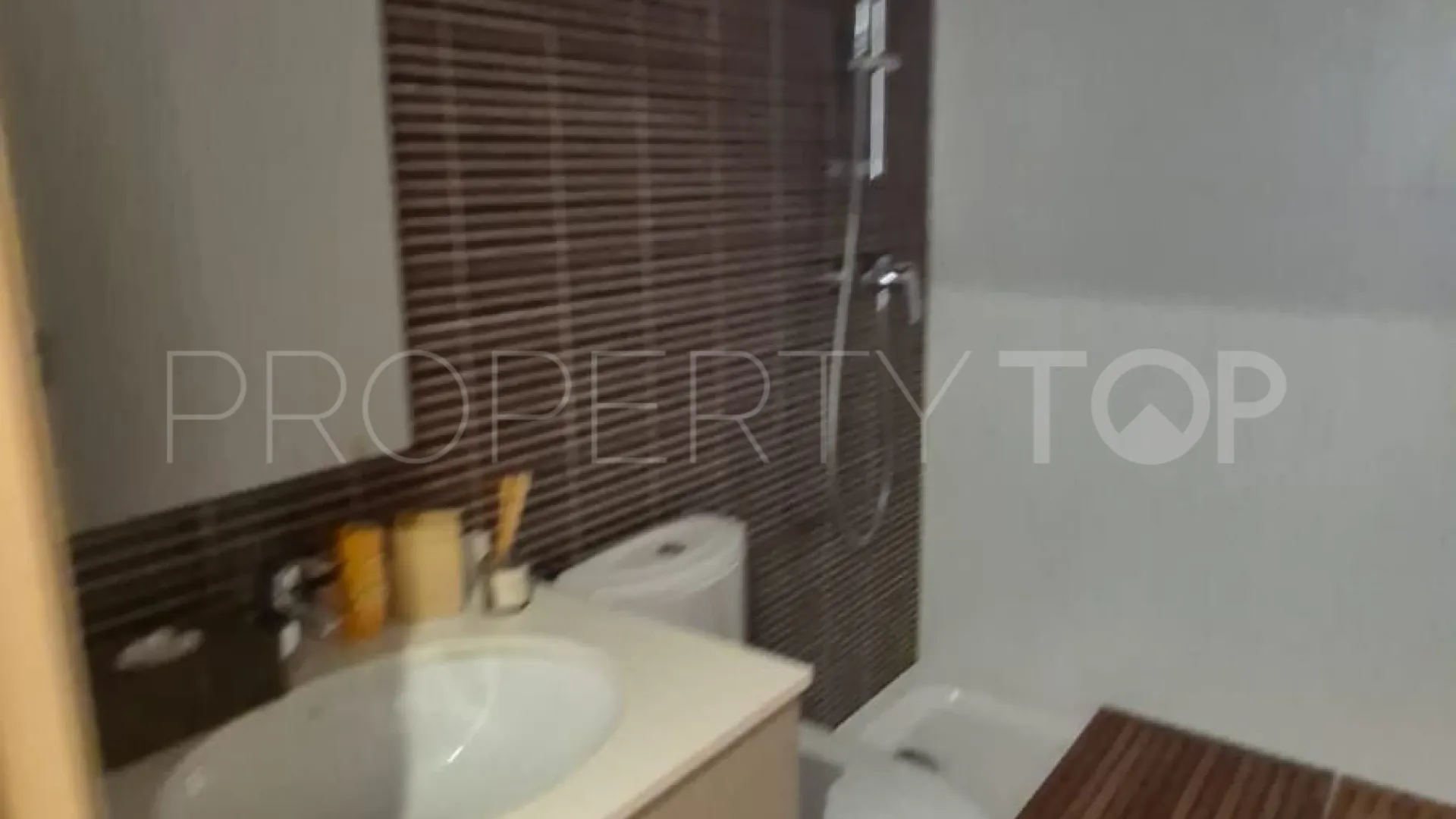 Se vende apartamento con 2 dormitorios en Doña Julia