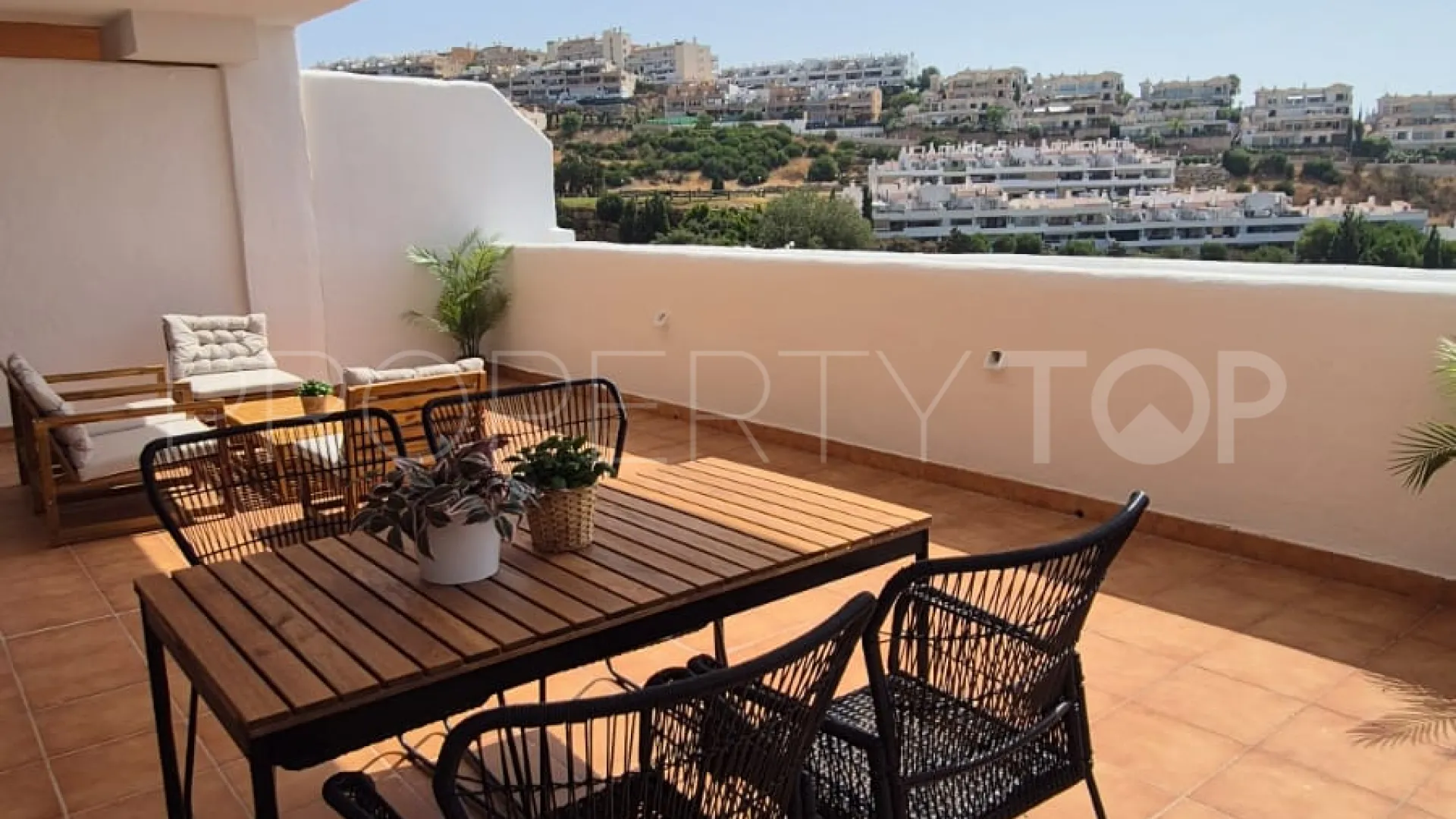Se vende apartamento con 2 dormitorios en Doña Julia
