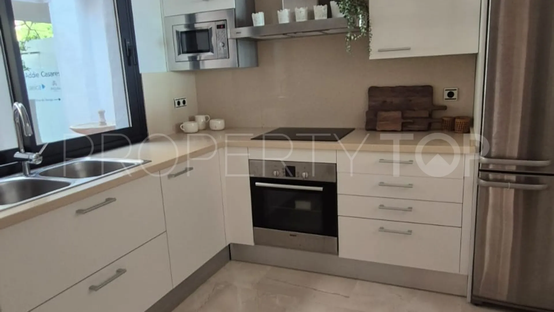 Se vende apartamento con 2 dormitorios en Doña Julia